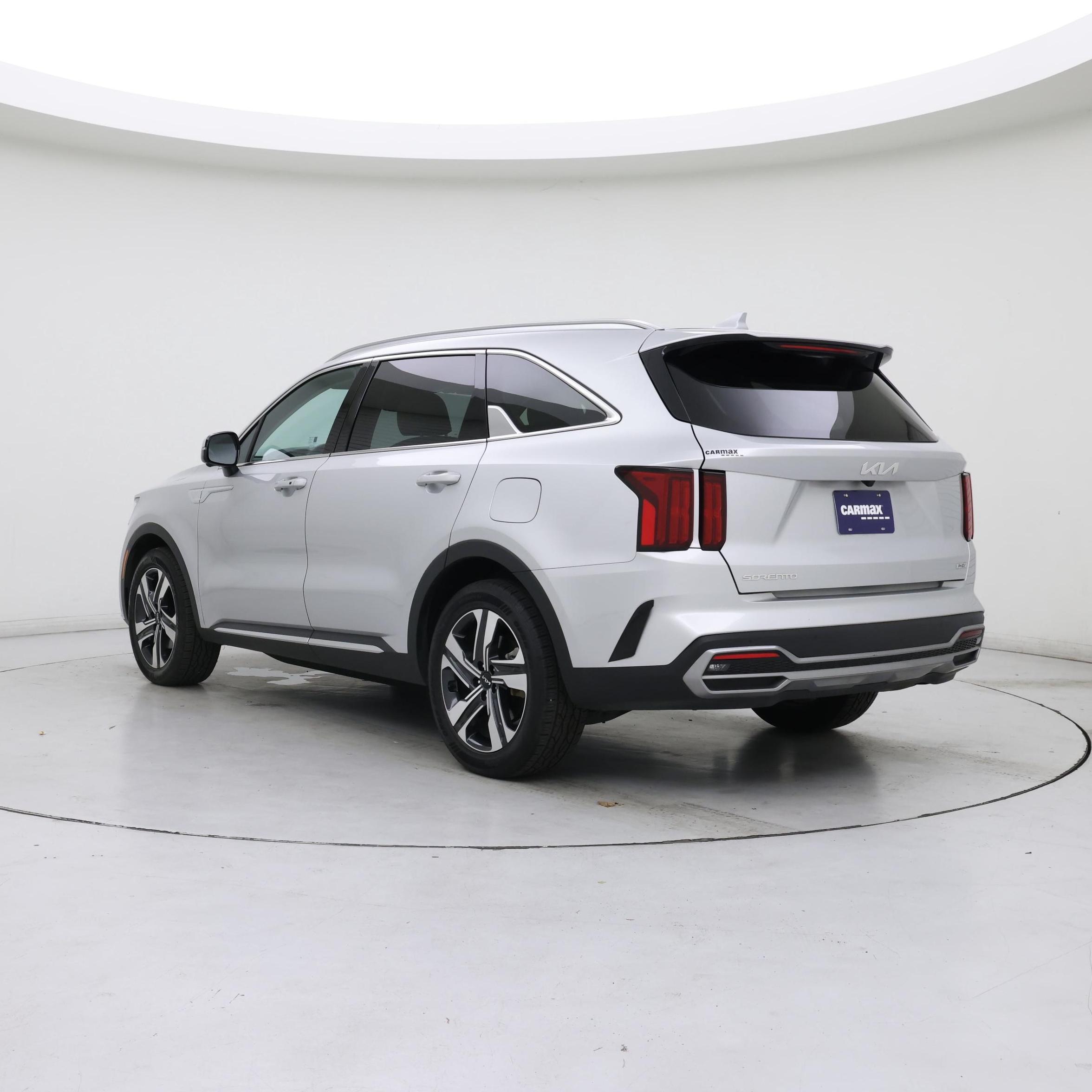 Thumbnail: 2023 Kia Sorento - 2