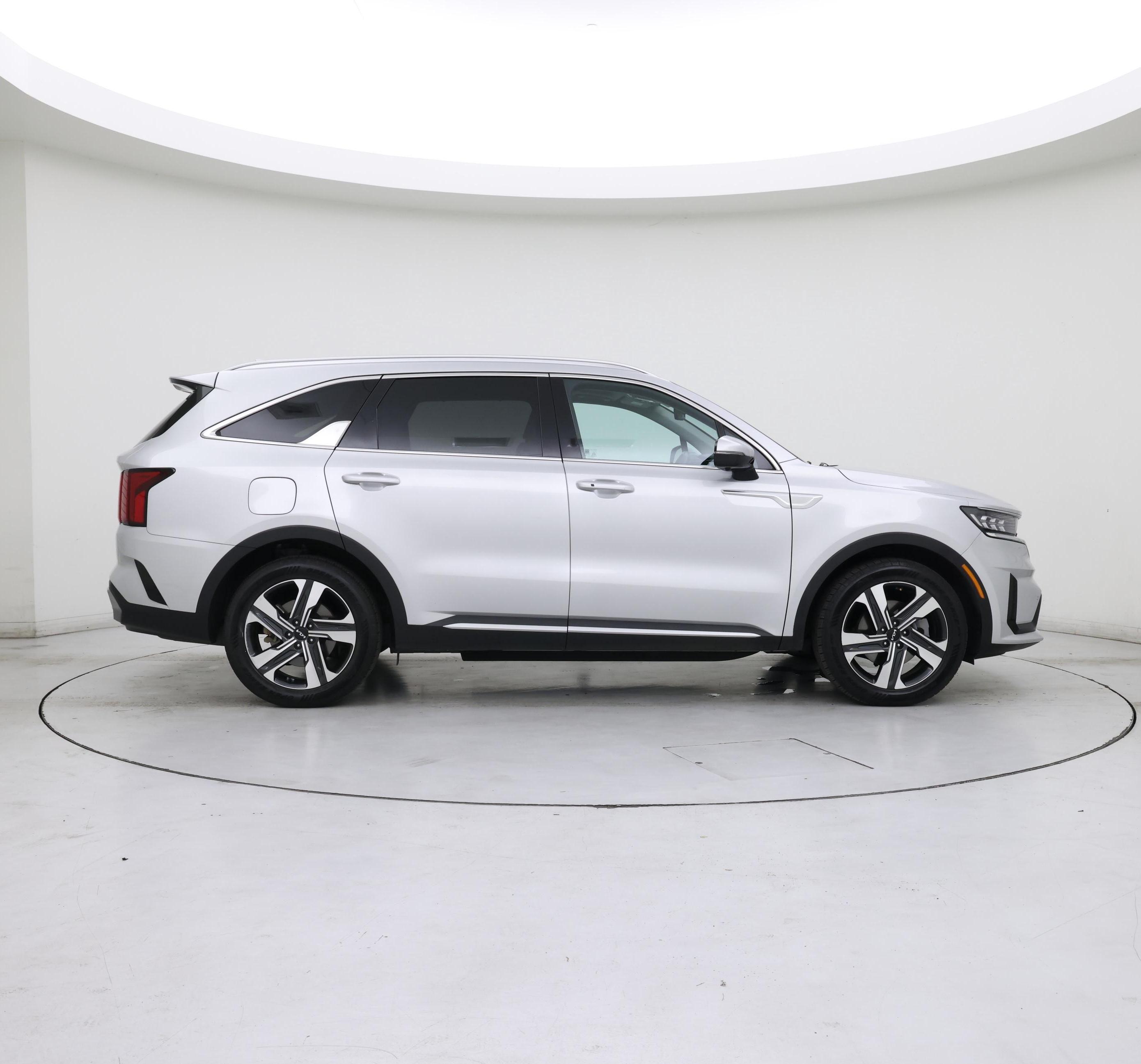 Thumbnail: 2023 Kia Sorento - 7