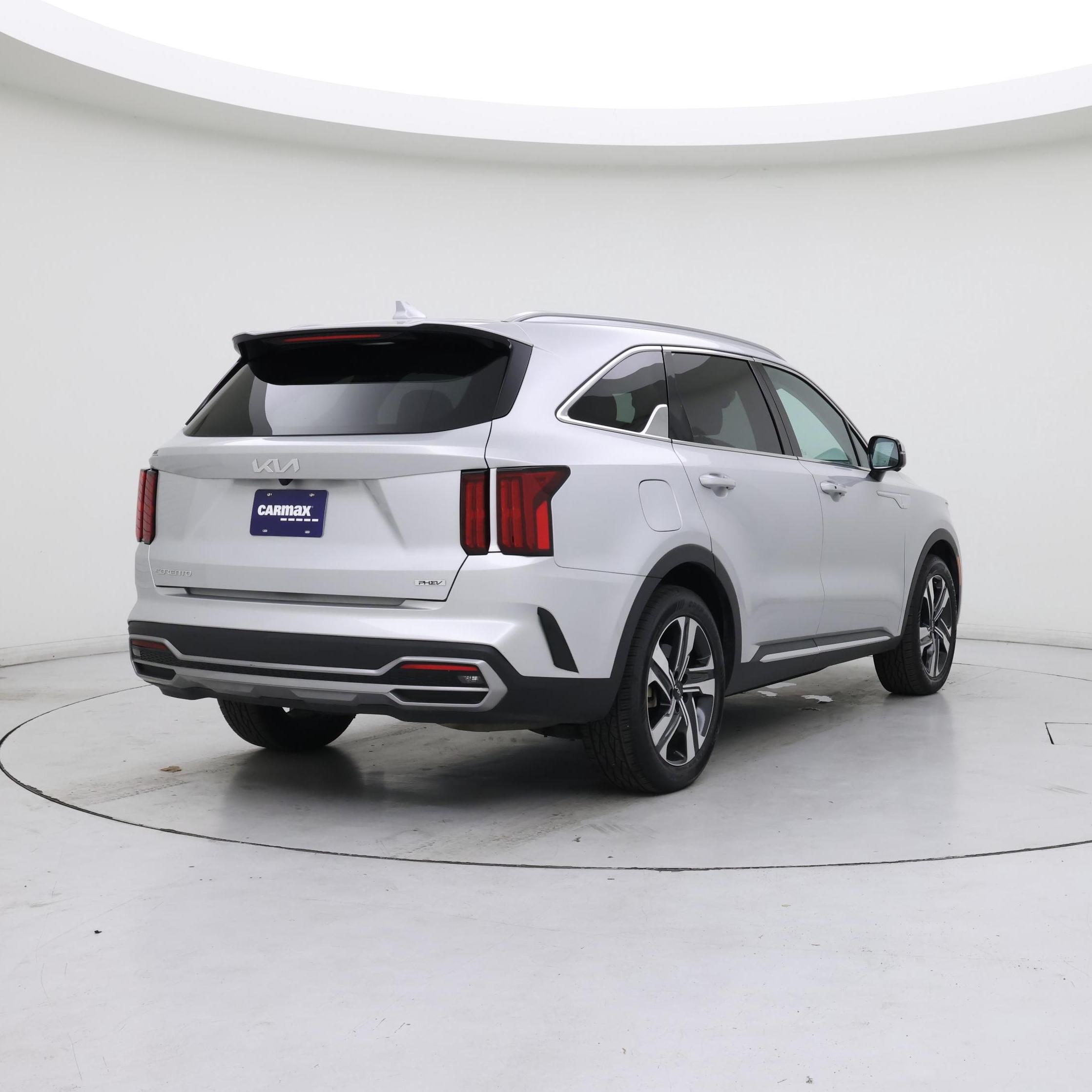 Thumbnail: 2023 Kia Sorento - 8