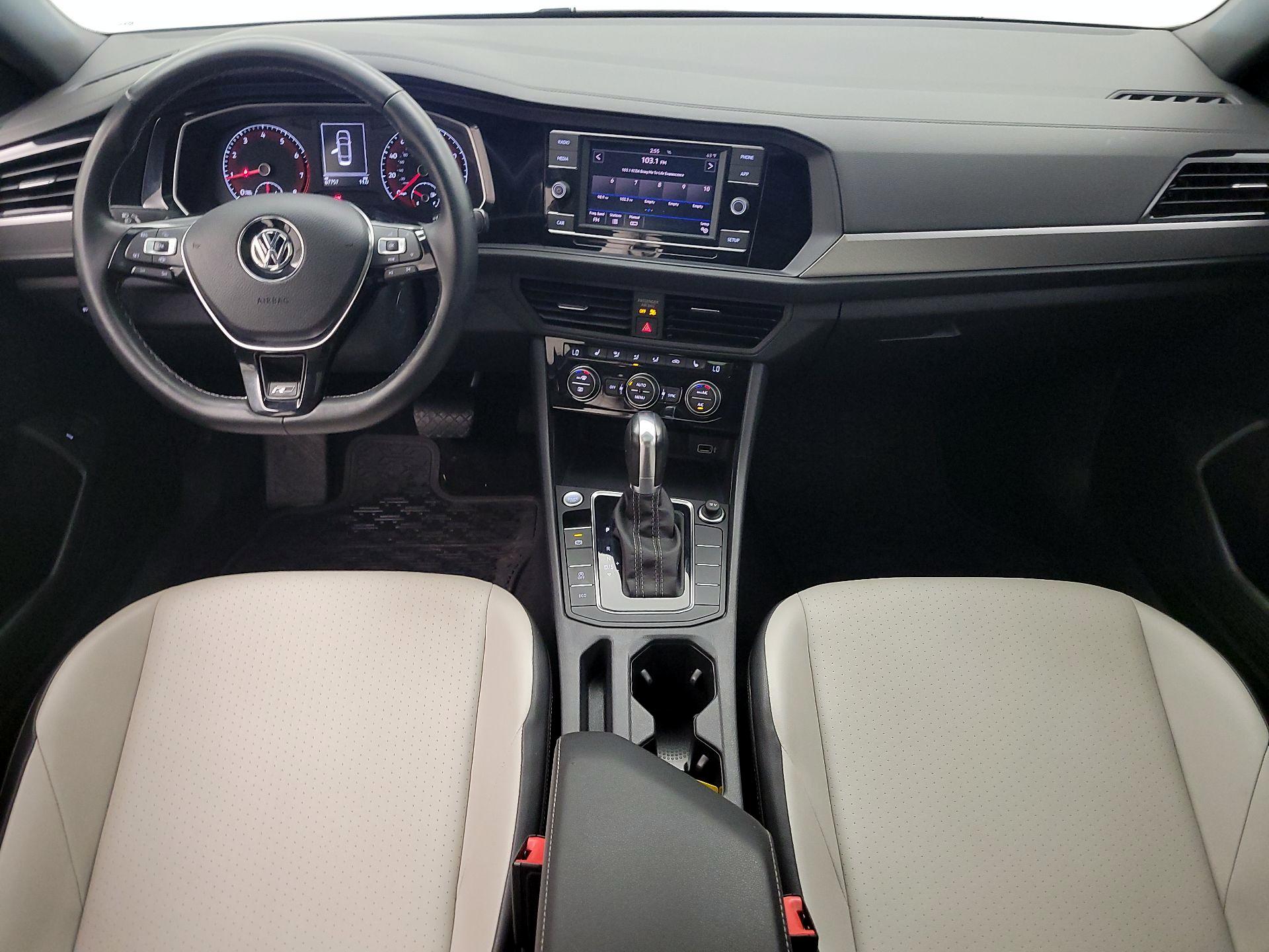 Thumbnail: 2019 Volkswagen Jetta - 9