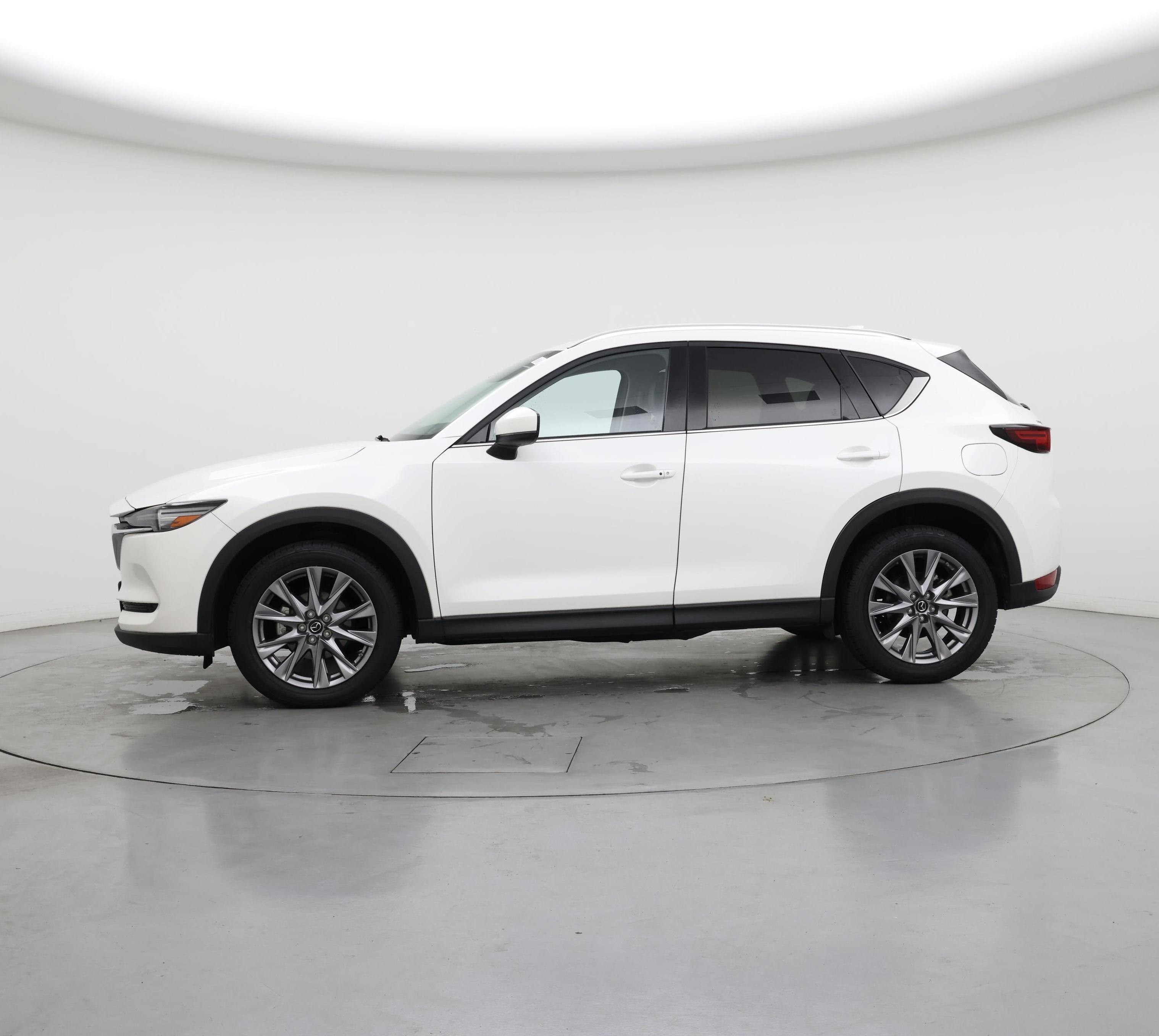 Thumbnail: 2020 Mazda CX-5 - 3