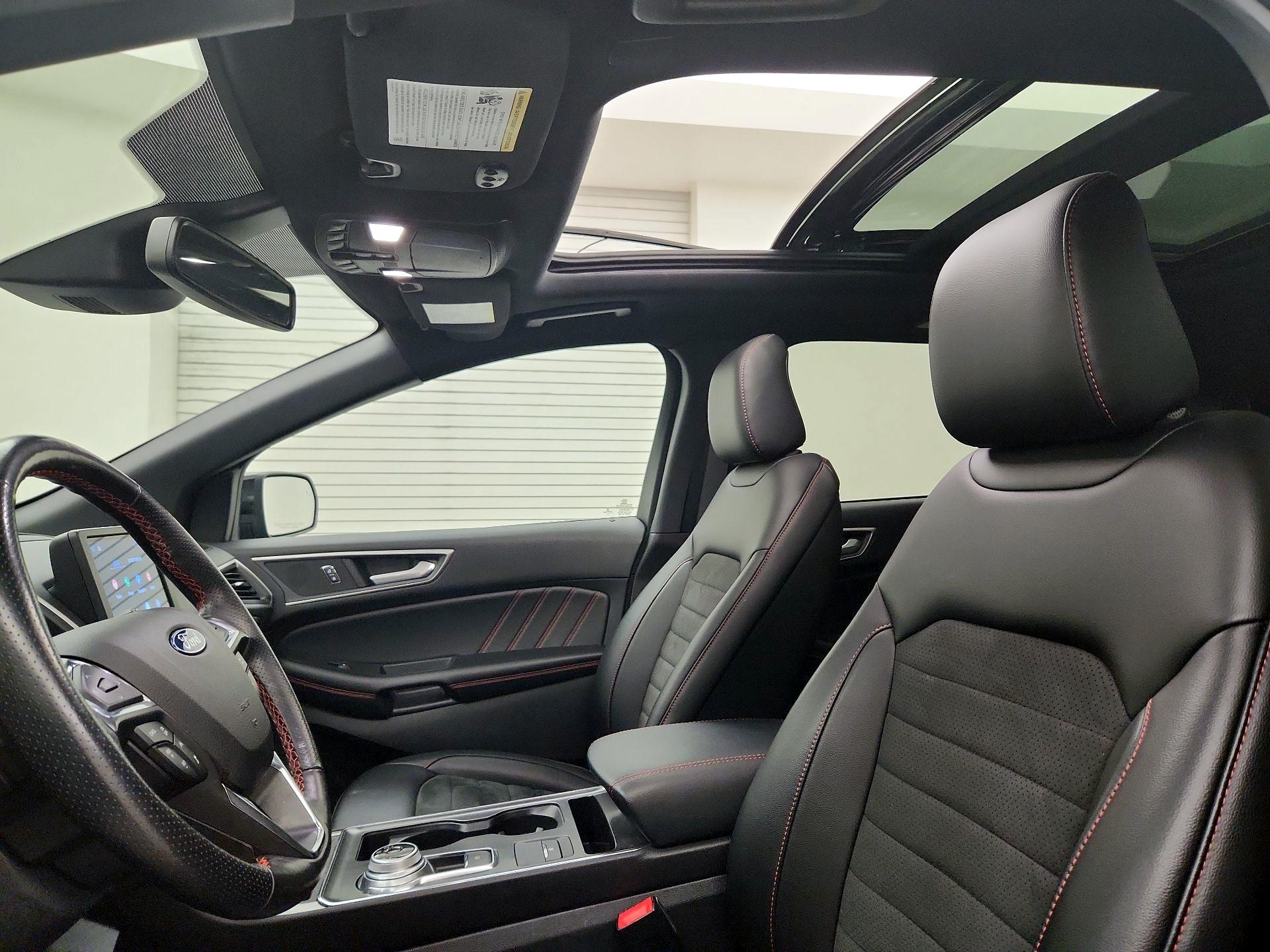 Thumbnail: 2022 Ford Edge - 19