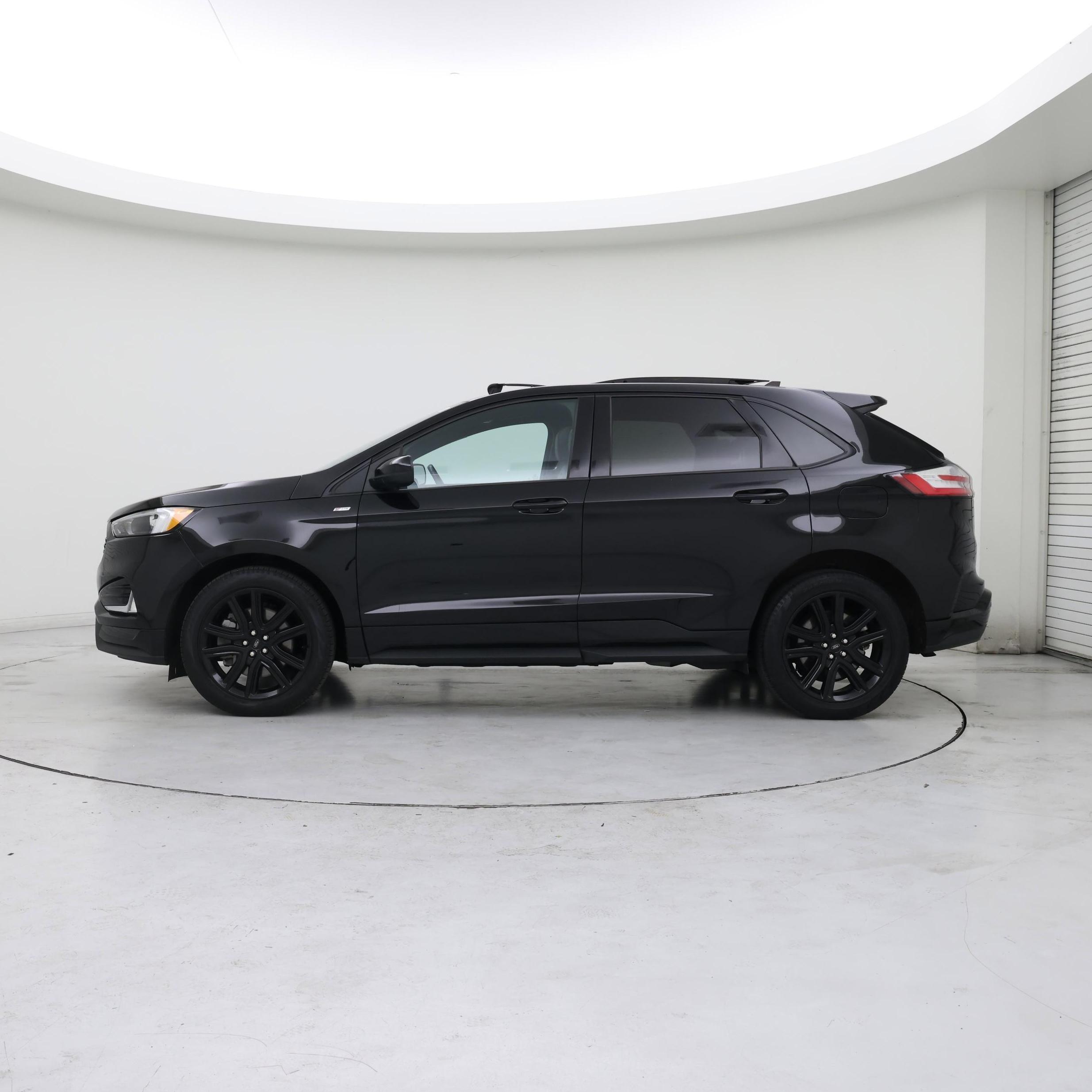 Thumbnail: 2022 Ford Edge - 3