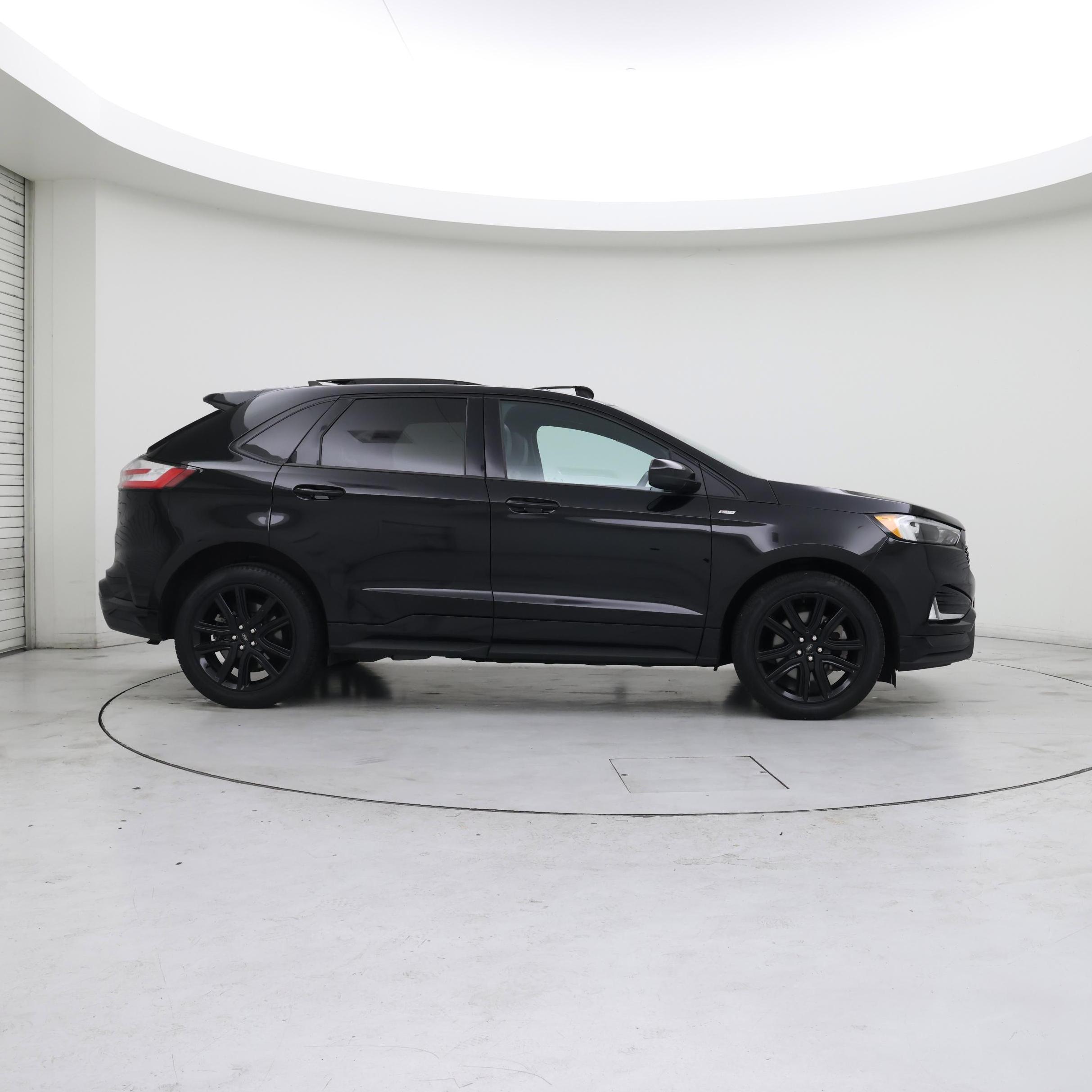 Thumbnail: 2022 Ford Edge - 7