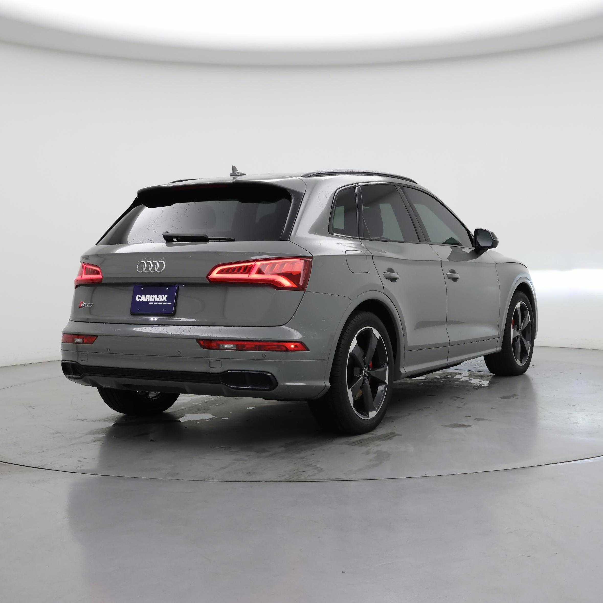 Thumbnail: 2019 Audi SQ5 - 8