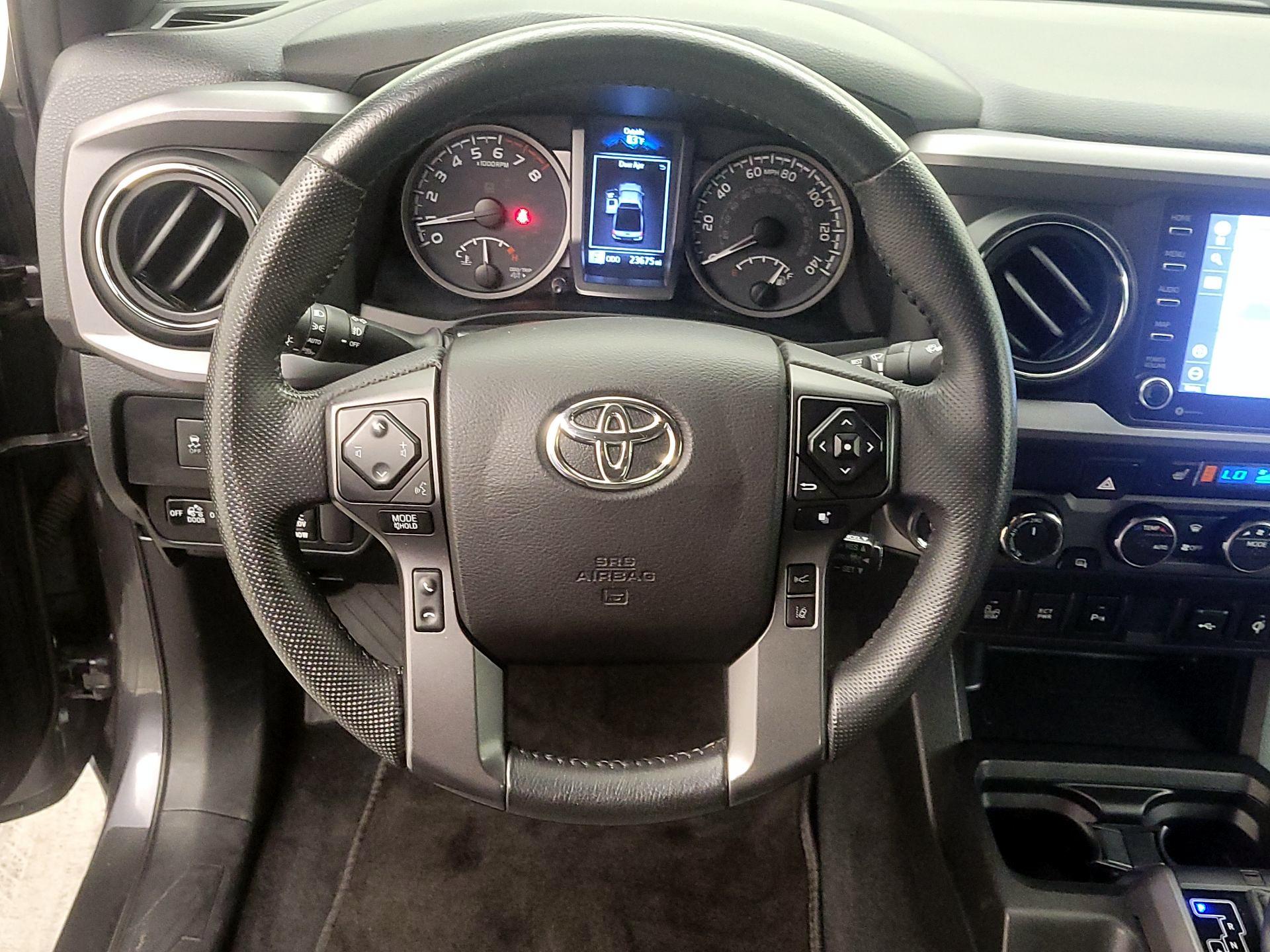Thumbnail: 2021 Toyota Tacoma - 10