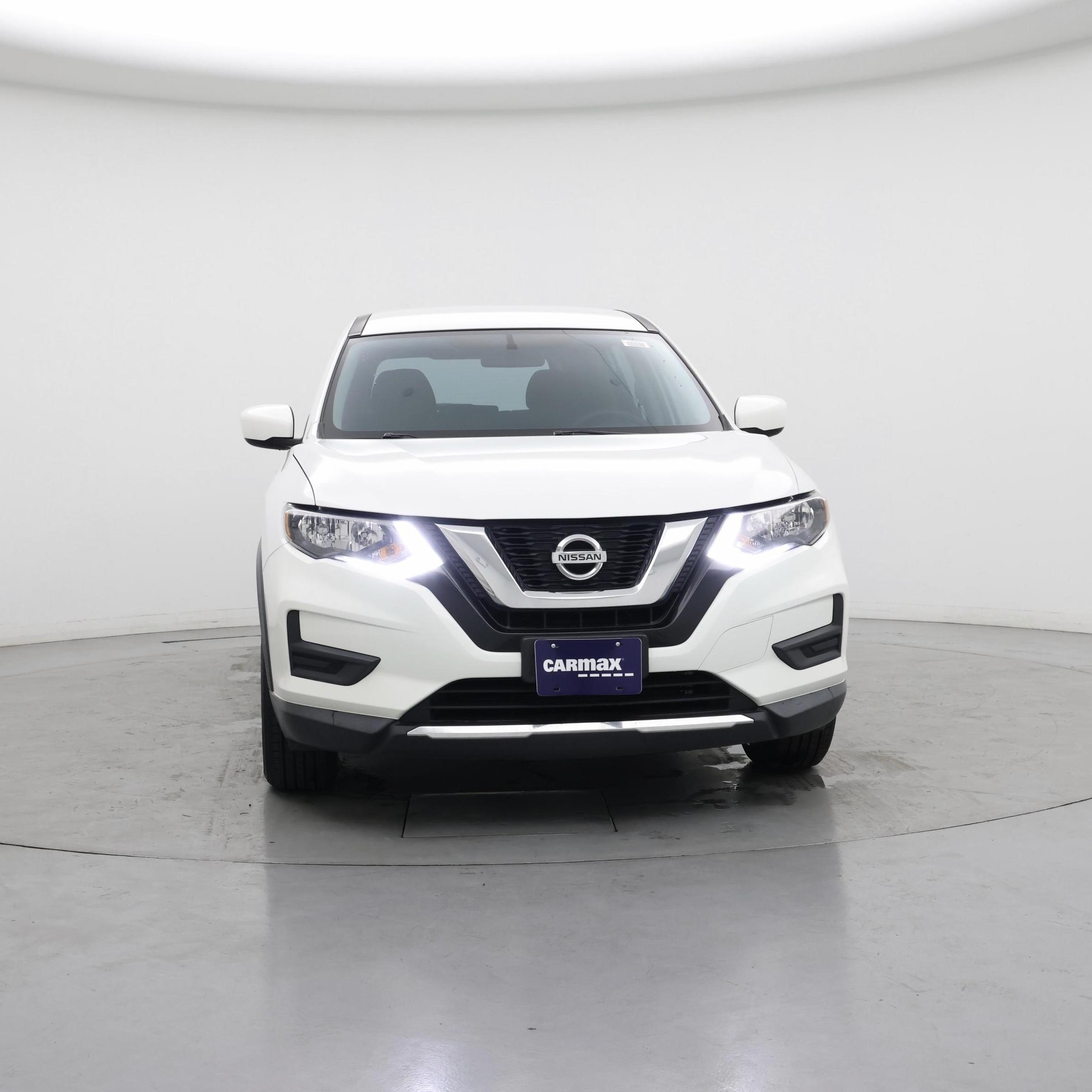 Thumbnail: 2017 Nissan Rogue - 5