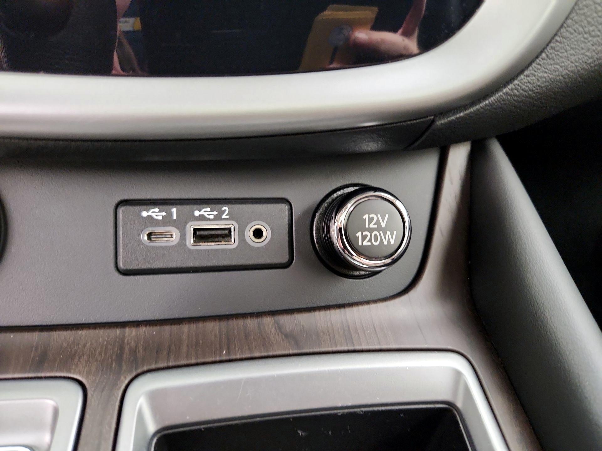 Thumbnail: 2019 Nissan Murano - 19