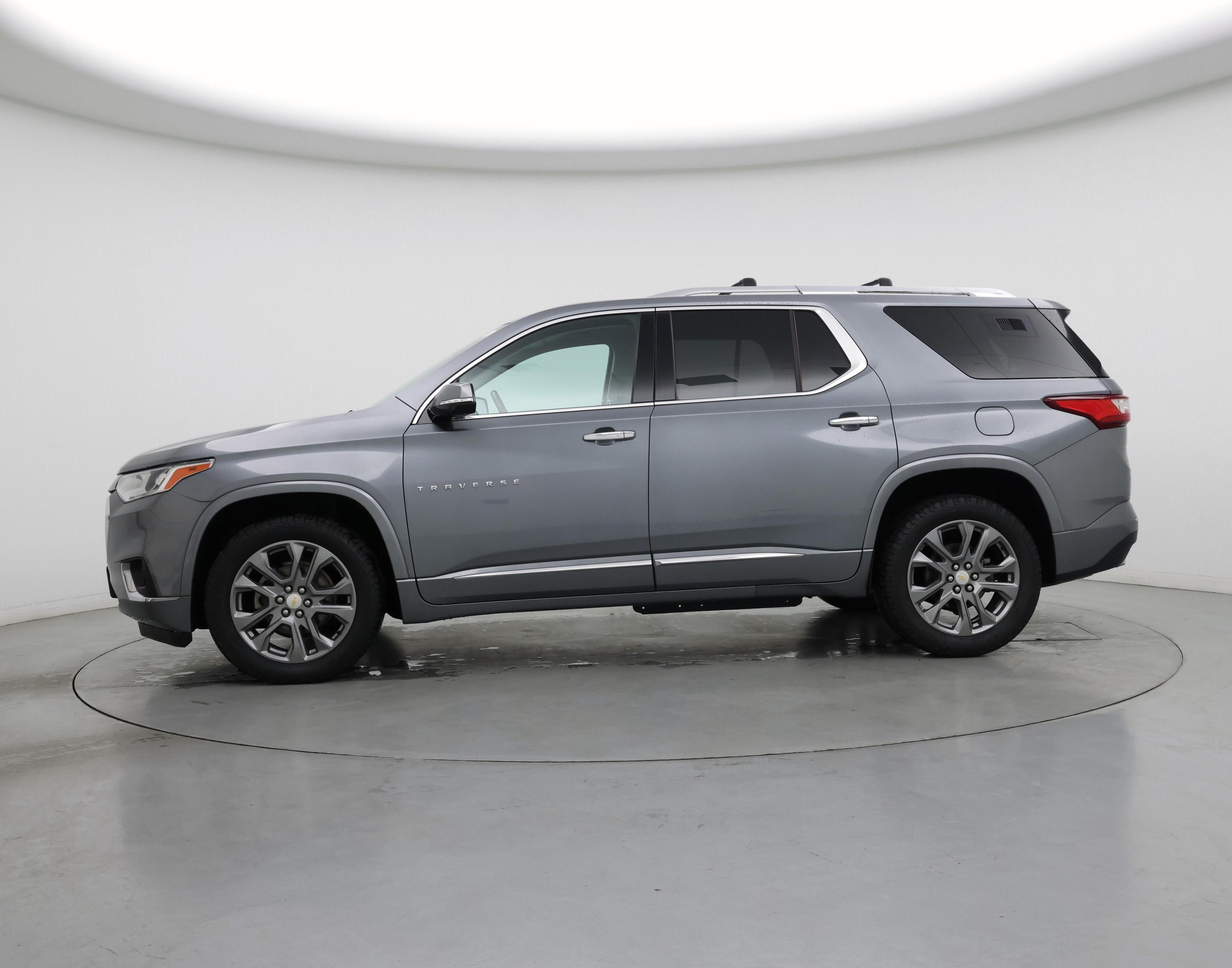 Thumbnail: 2018 Chevrolet Traverse - 3