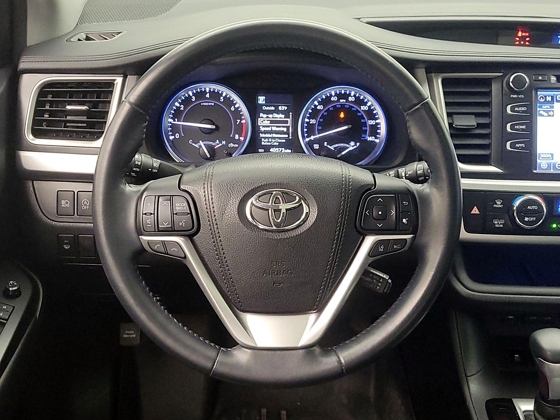 Thumbnail: 2018 Toyota Highlander - 10