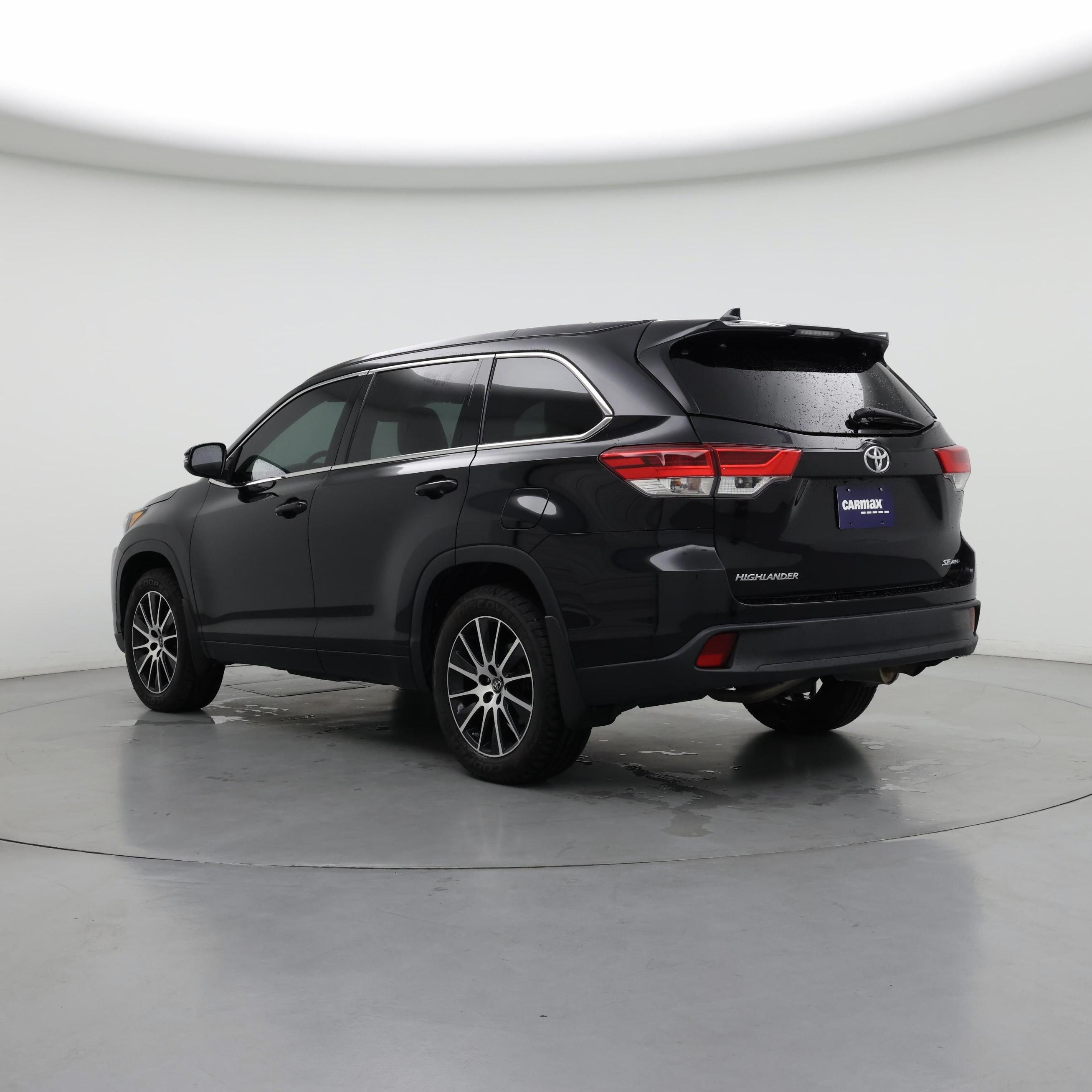 Thumbnail: 2018 Toyota Highlander - 2