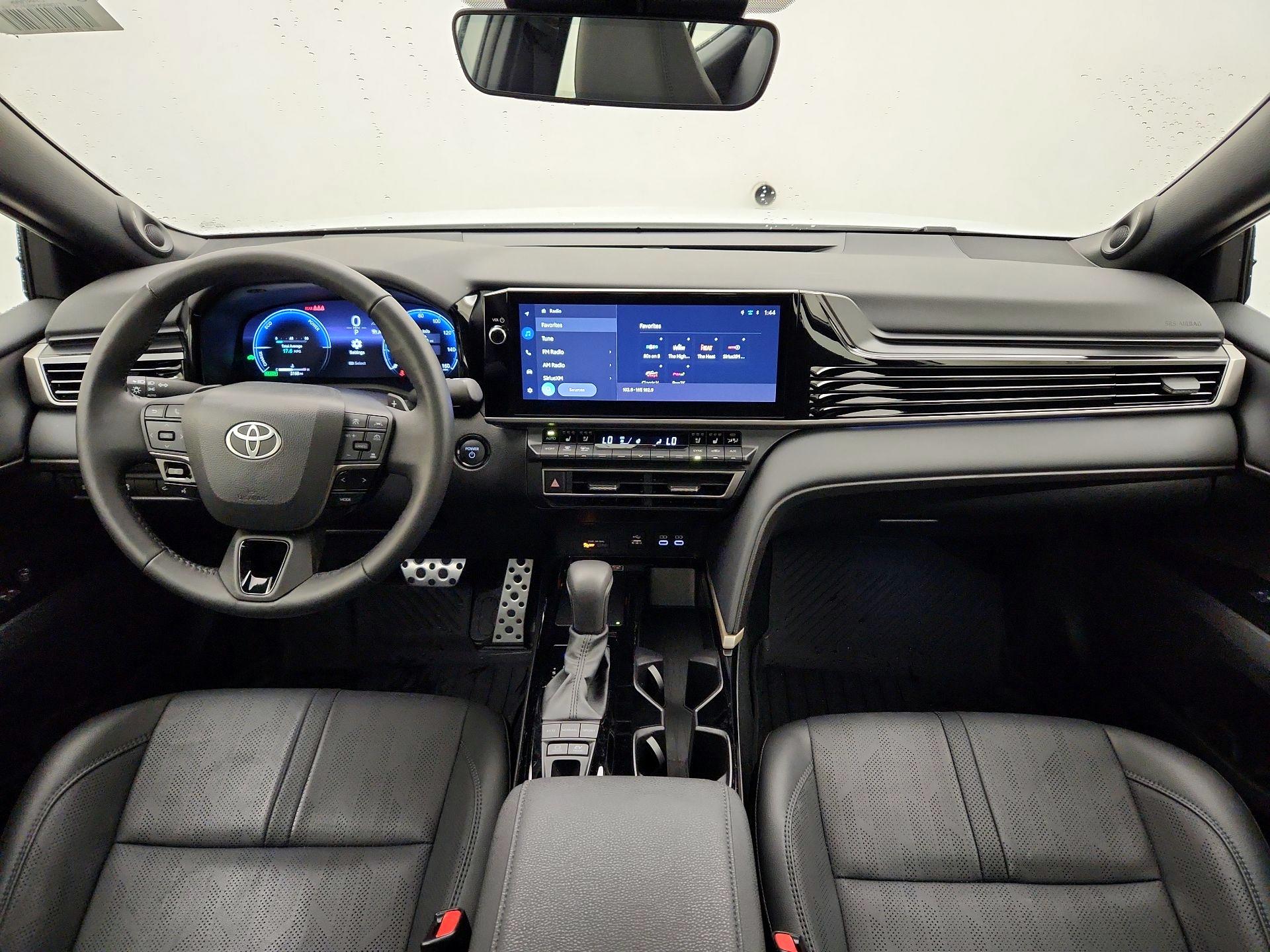 Thumbnail: 2025 Toyota Camry - 9