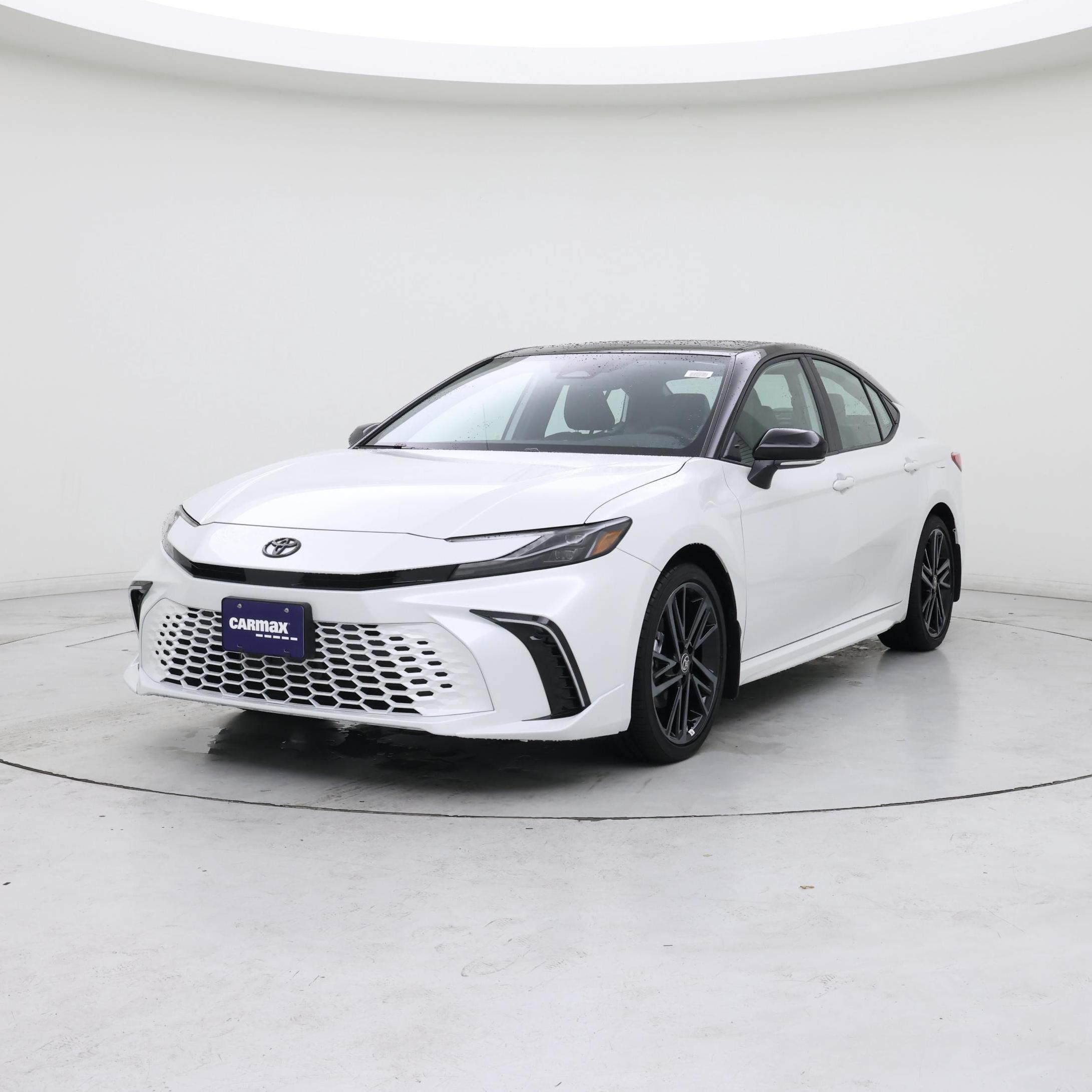 Thumbnail: 2025 Toyota Camry - 4