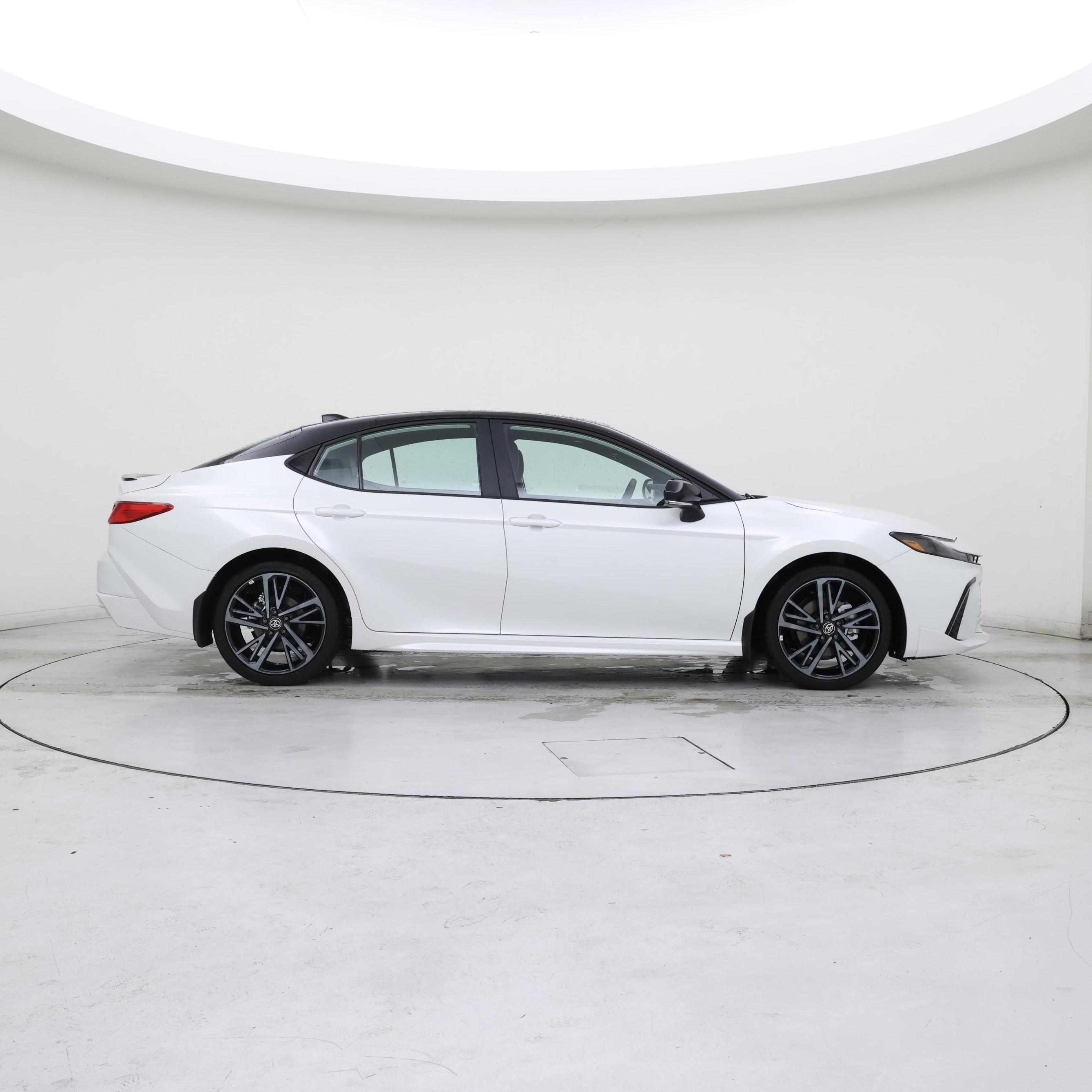 Thumbnail: 2025 Toyota Camry - 7