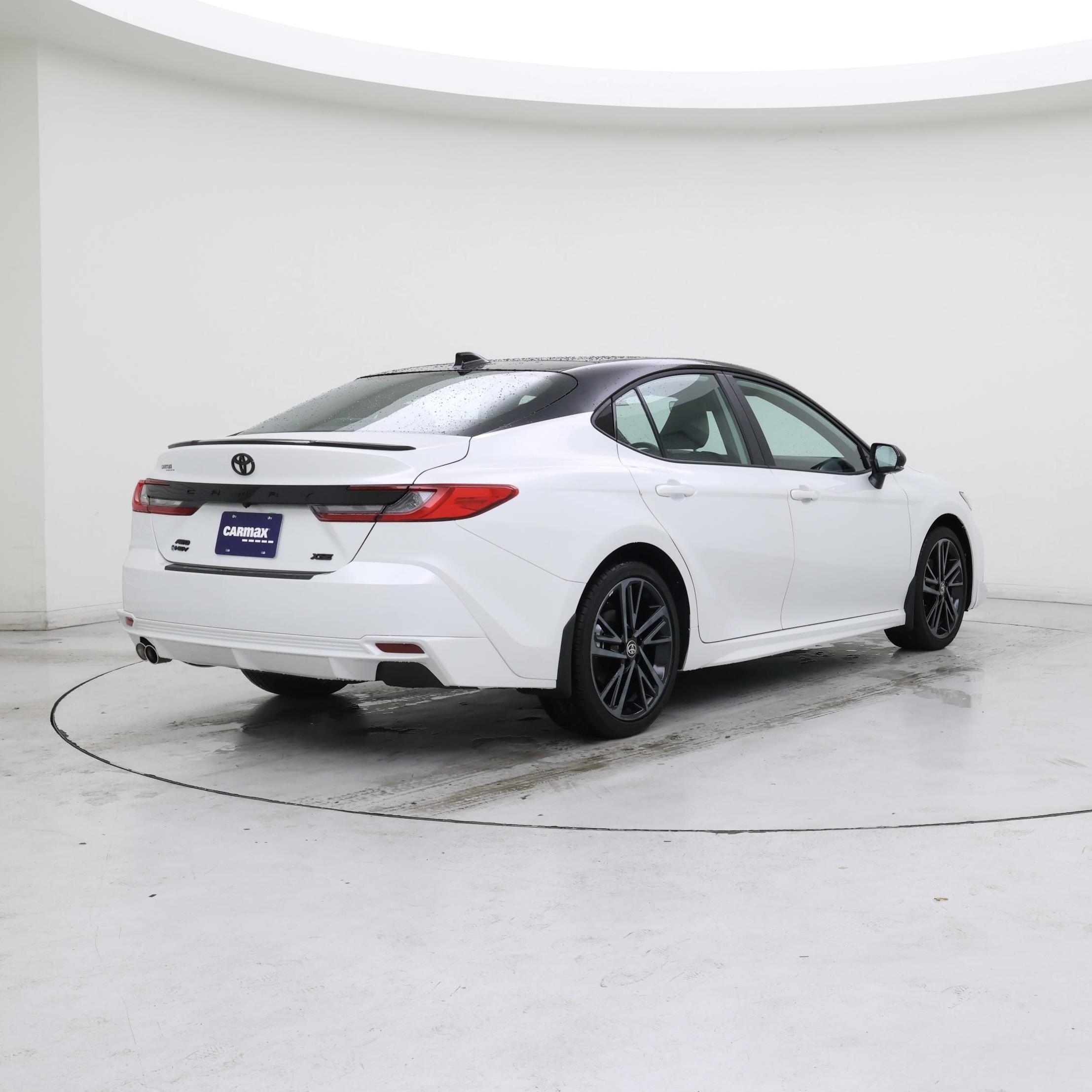 Thumbnail: 2025 Toyota Camry - 8