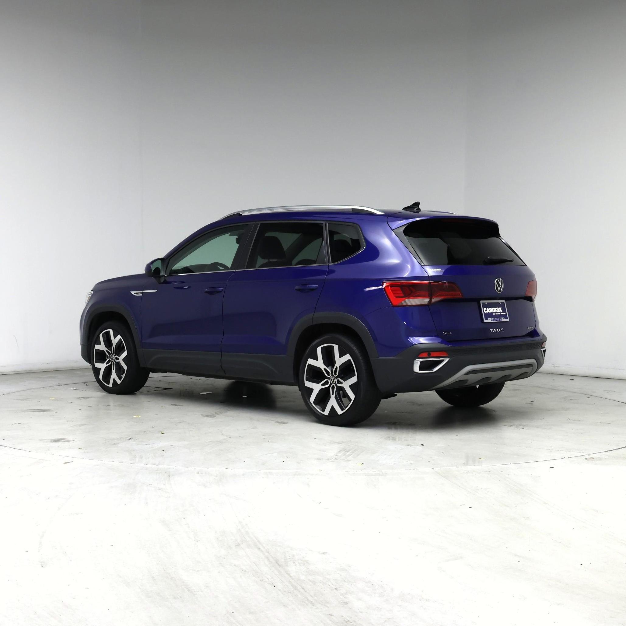 Thumbnail: 2022 Volkswagen Taos - 2