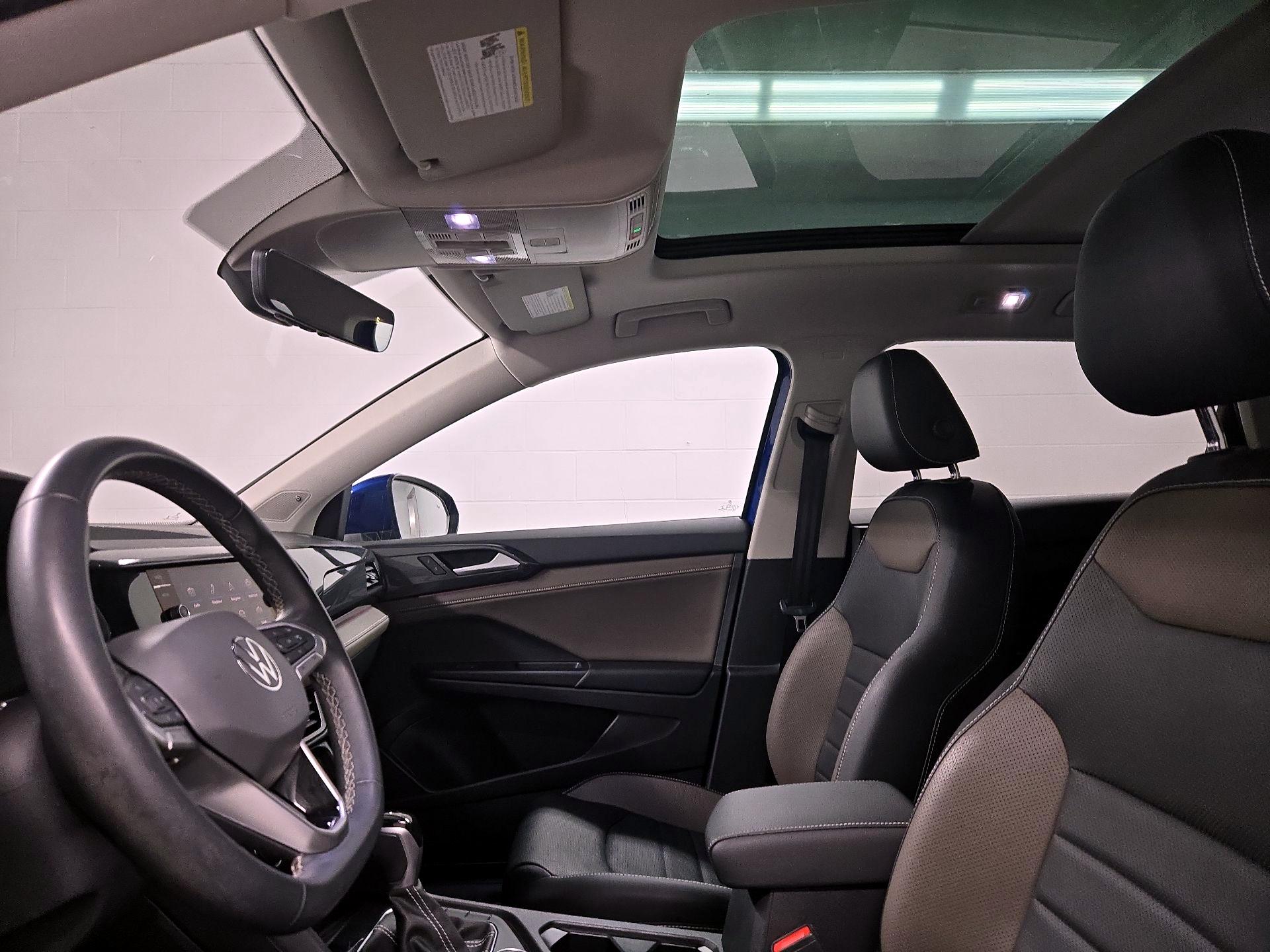 Thumbnail: 2022 Volkswagen Taos - 20
