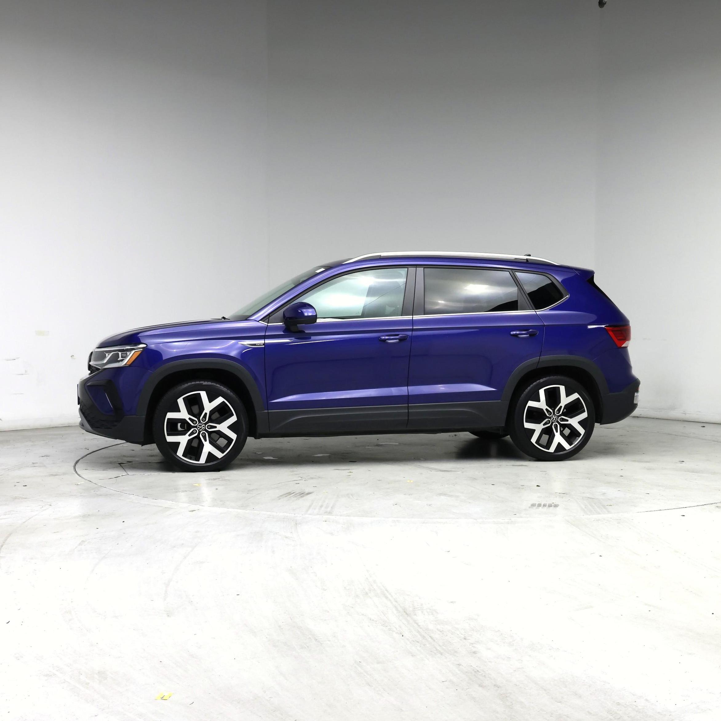 Thumbnail: 2022 Volkswagen Taos - 3