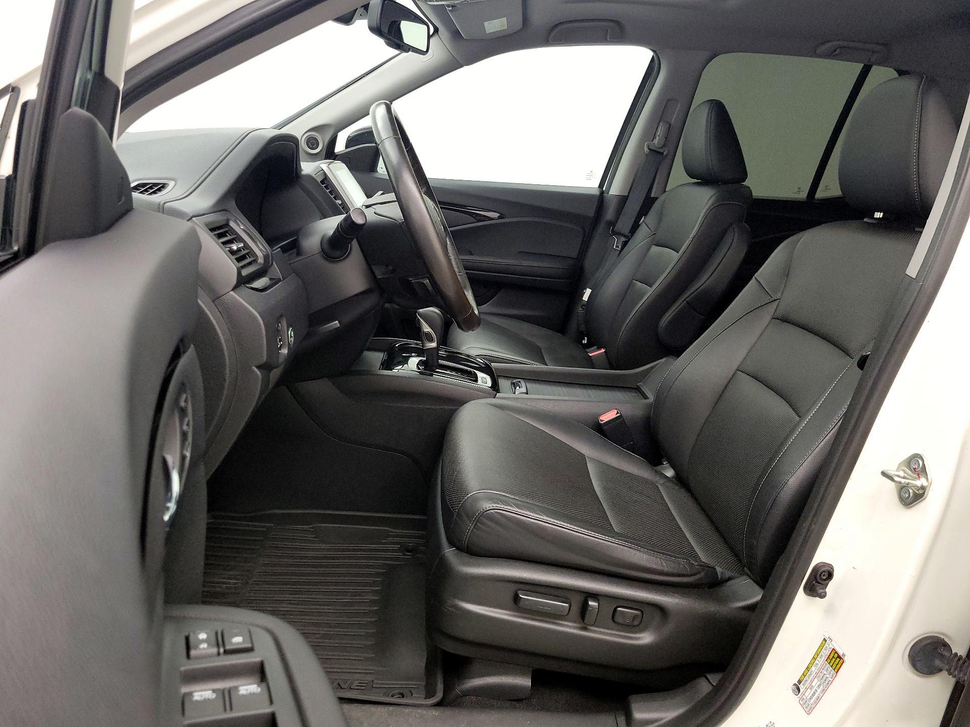 Thumbnail: 2019 Honda Ridgeline - 11