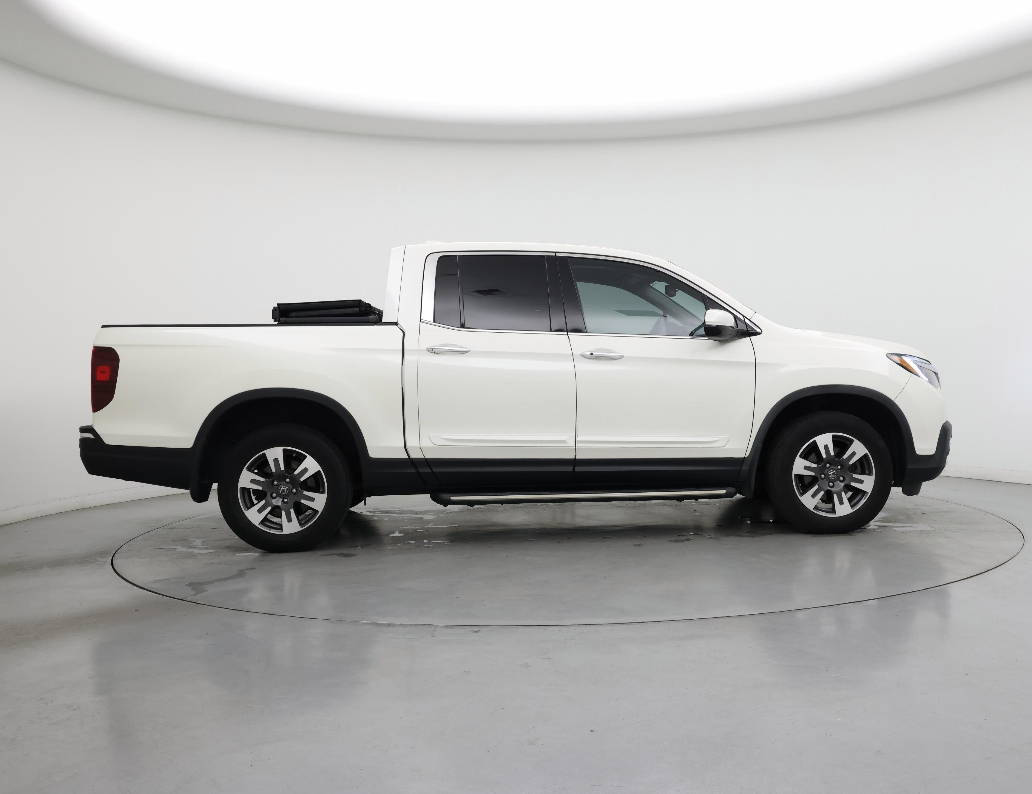 Thumbnail: 2019 Honda Ridgeline - 7