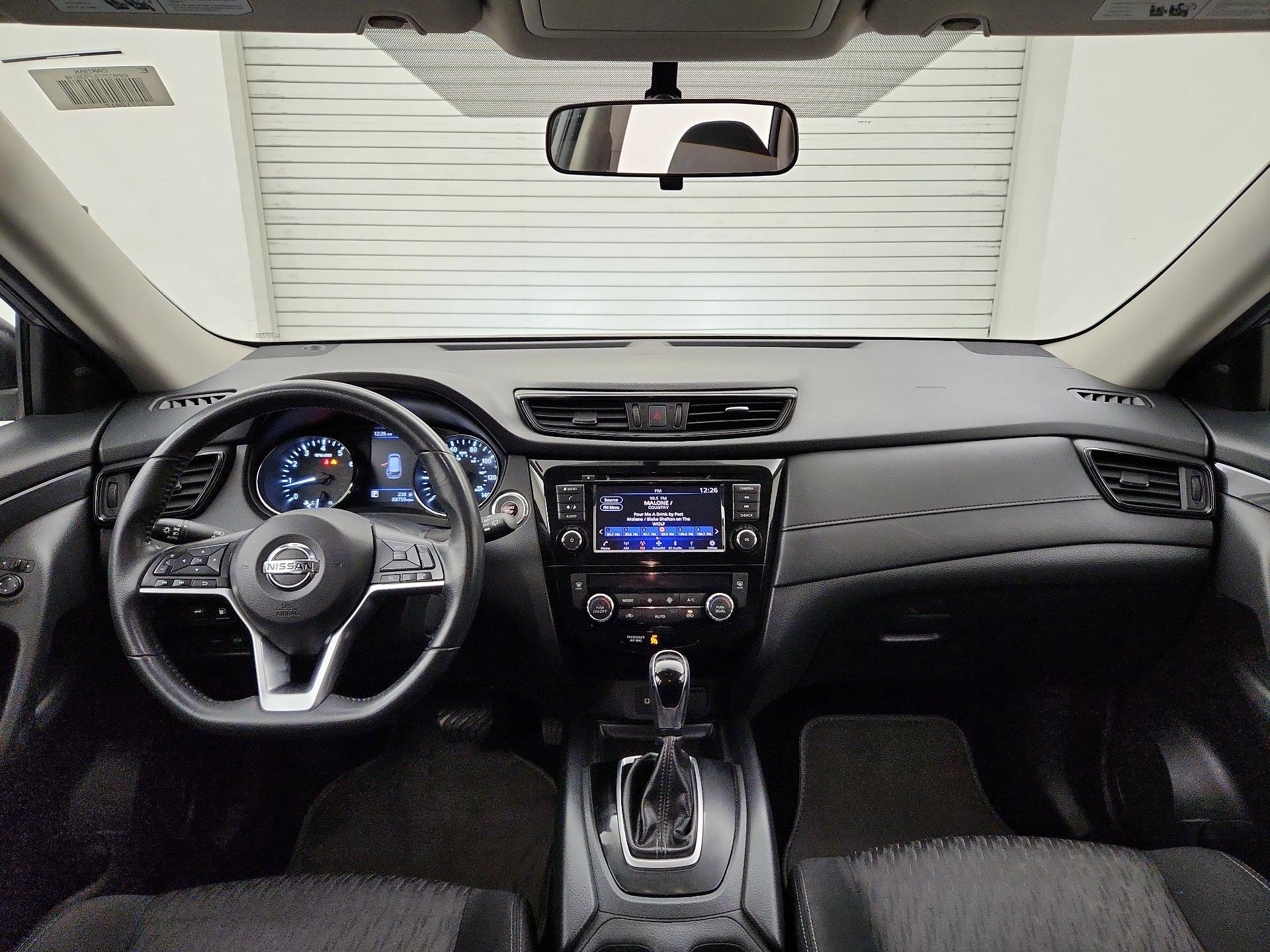 Thumbnail: 2018 Nissan Rogue - 9