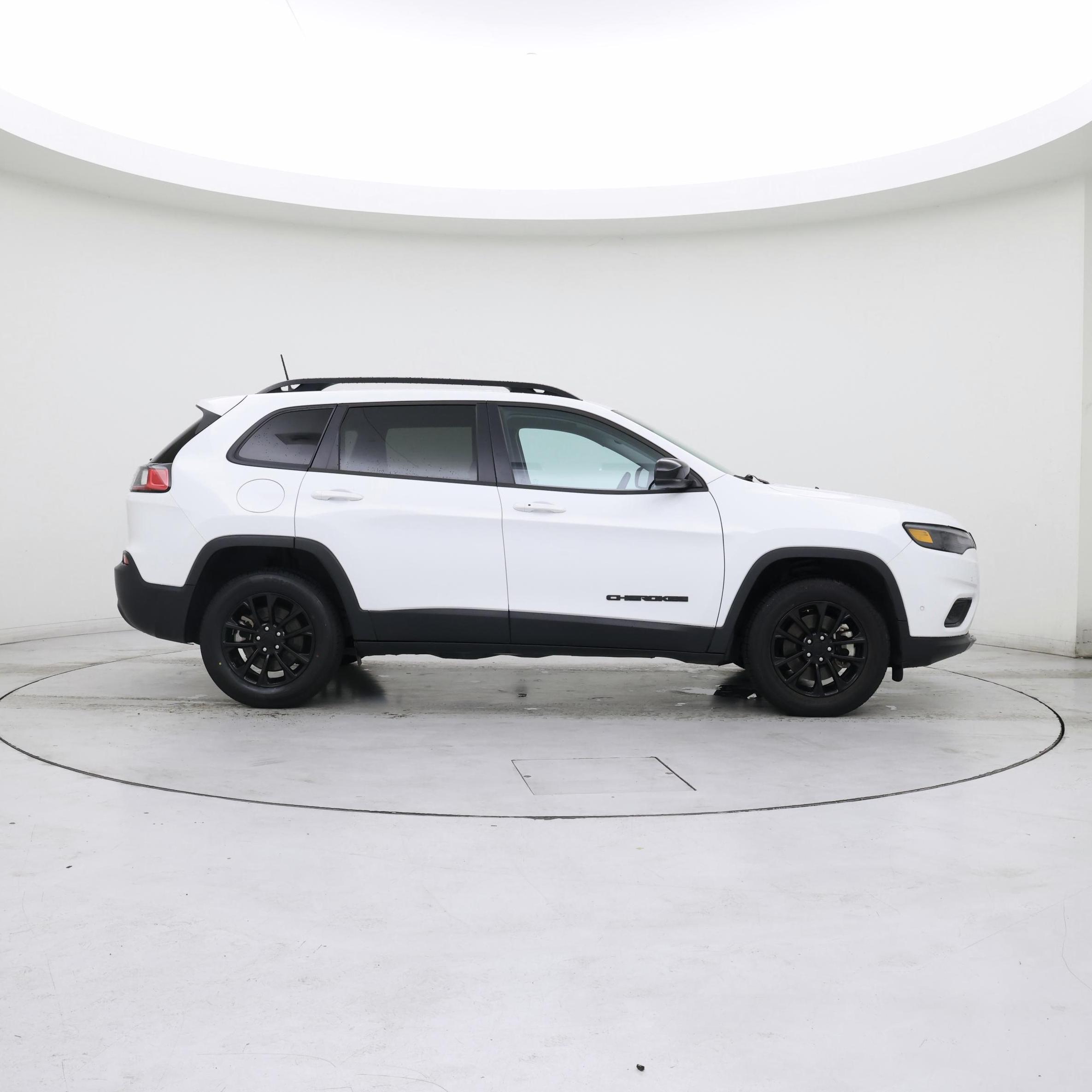 Thumbnail: 2023 Jeep Cherokee - 7