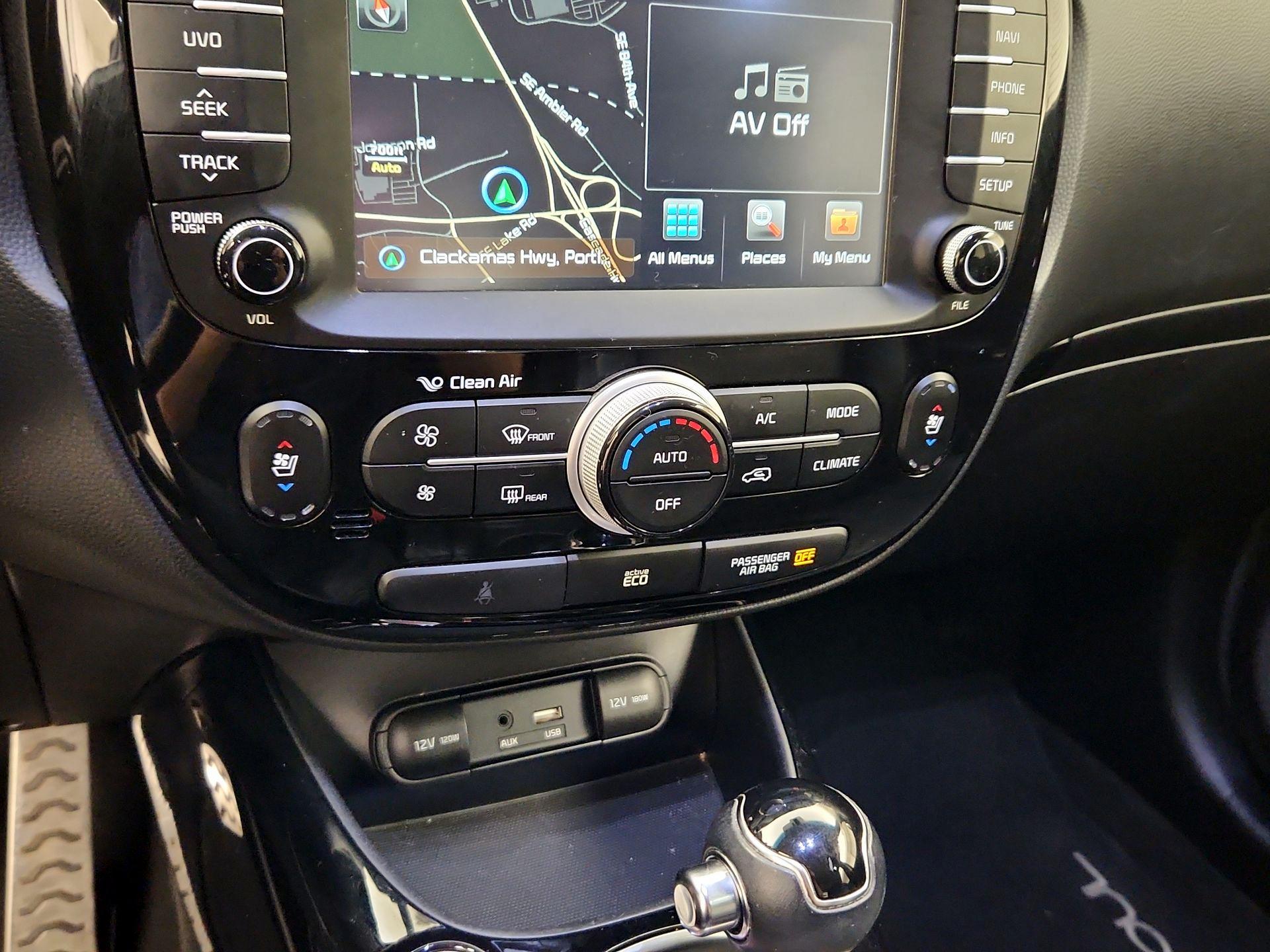 Thumbnail: 2016 Kia Soul - 17