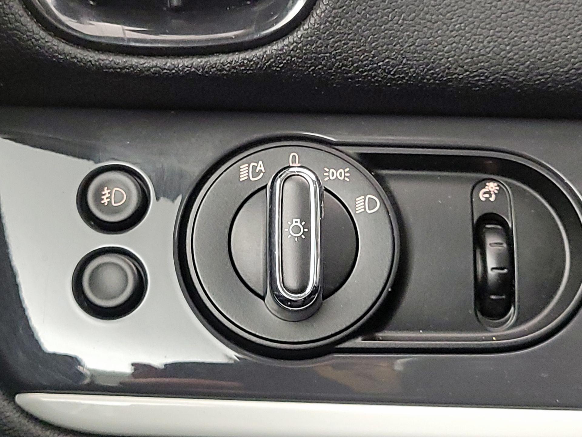 Thumbnail: 2020 MINI Cooper Countryman - 13