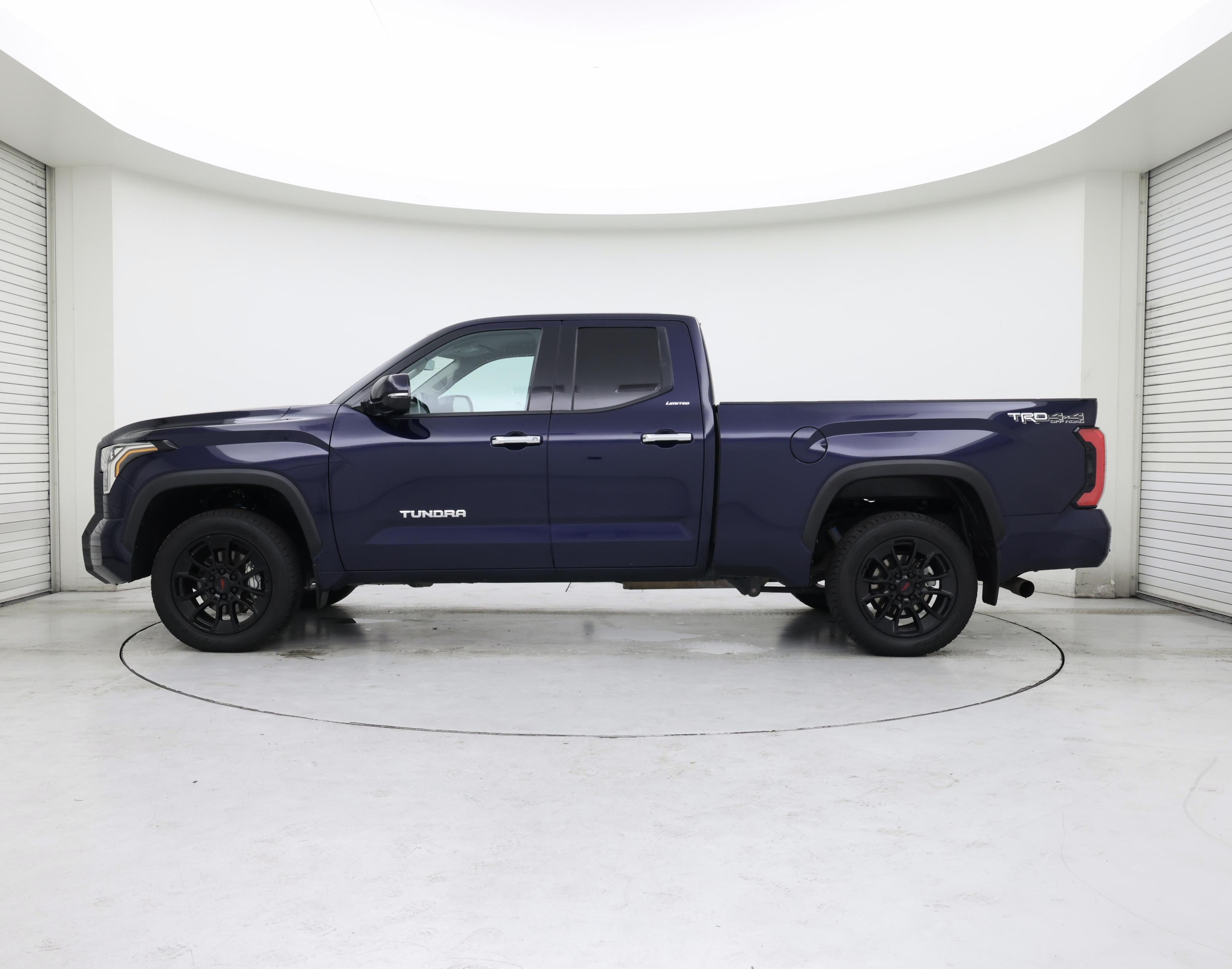 Thumbnail: 2023 Toyota Tundra - 3