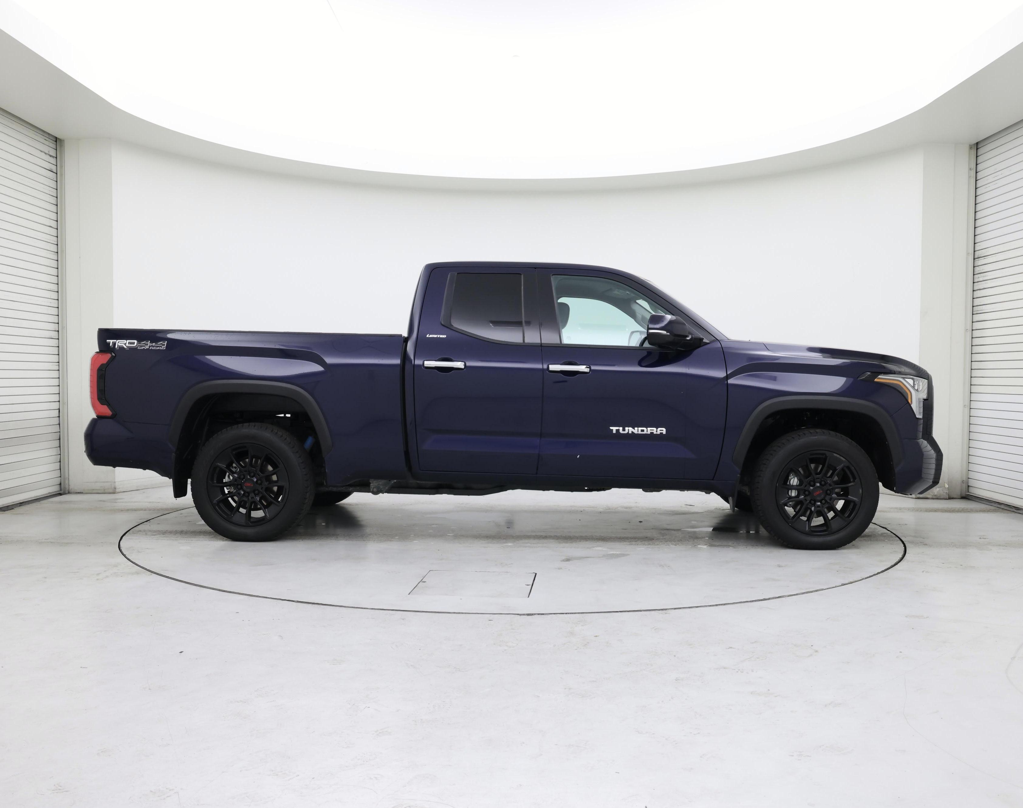 Thumbnail: 2023 Toyota Tundra - 7