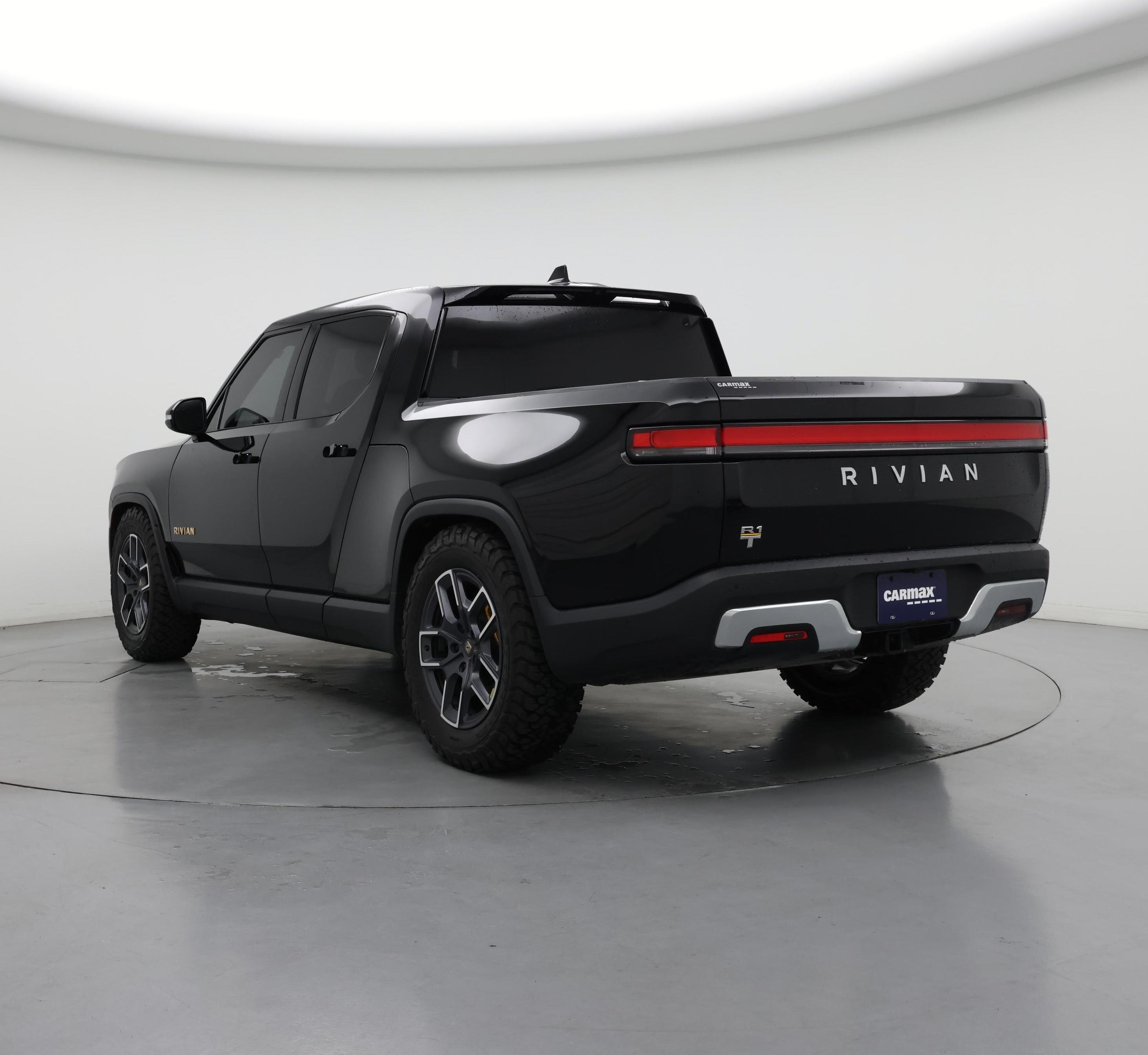 Thumbnail: 2023 Rivian R1T - 2