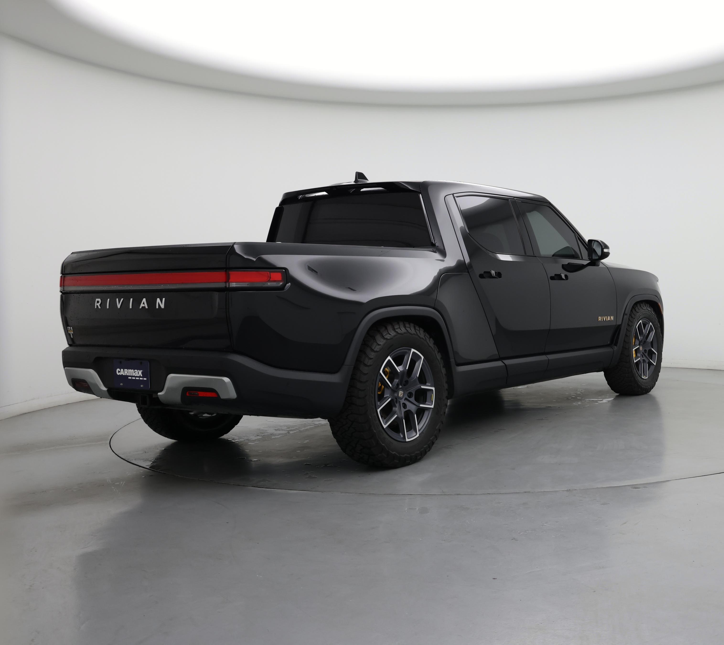 Thumbnail: 2023 Rivian R1T - 8