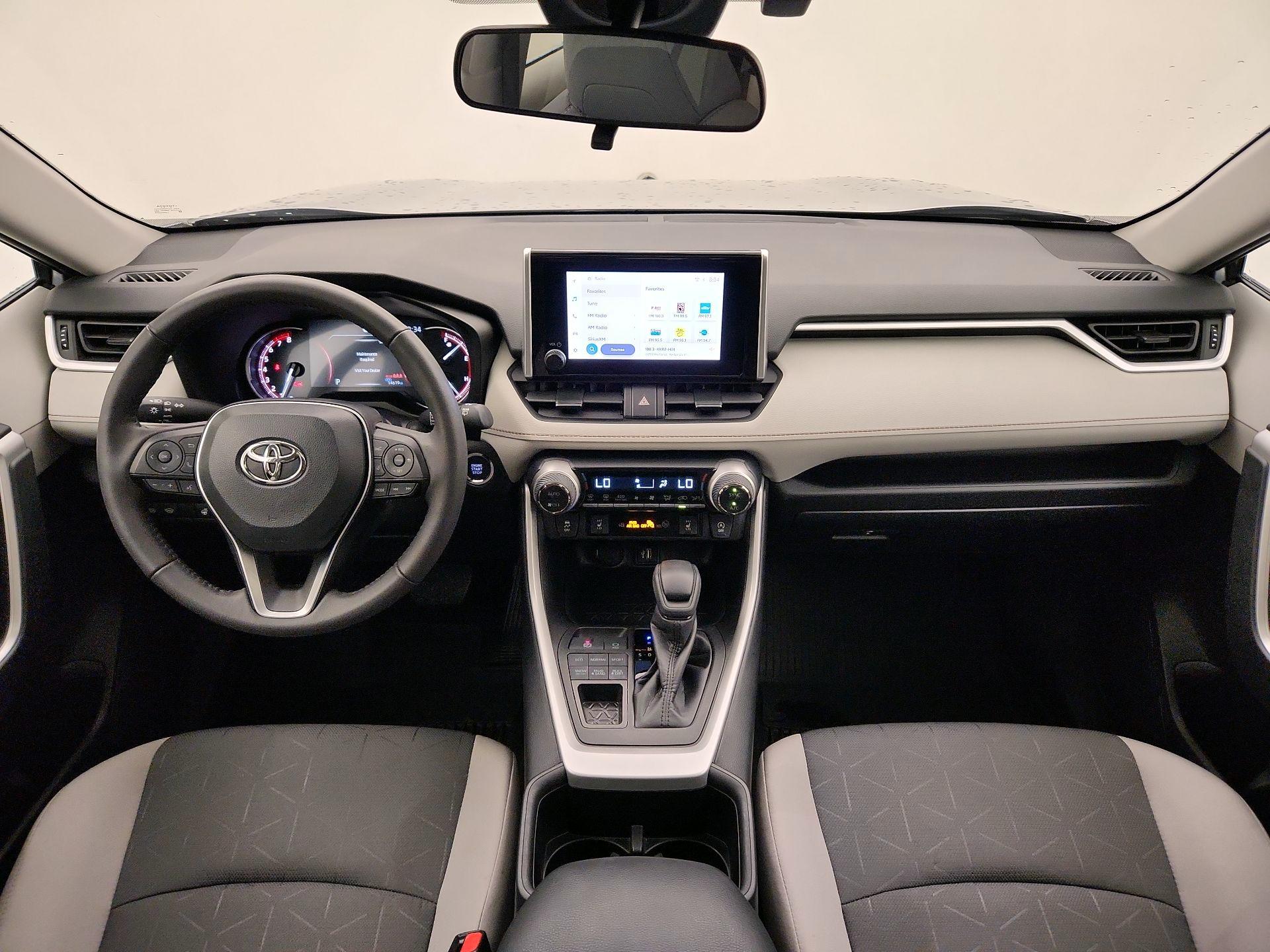 Thumbnail: 2024 Toyota RAV4 - 9