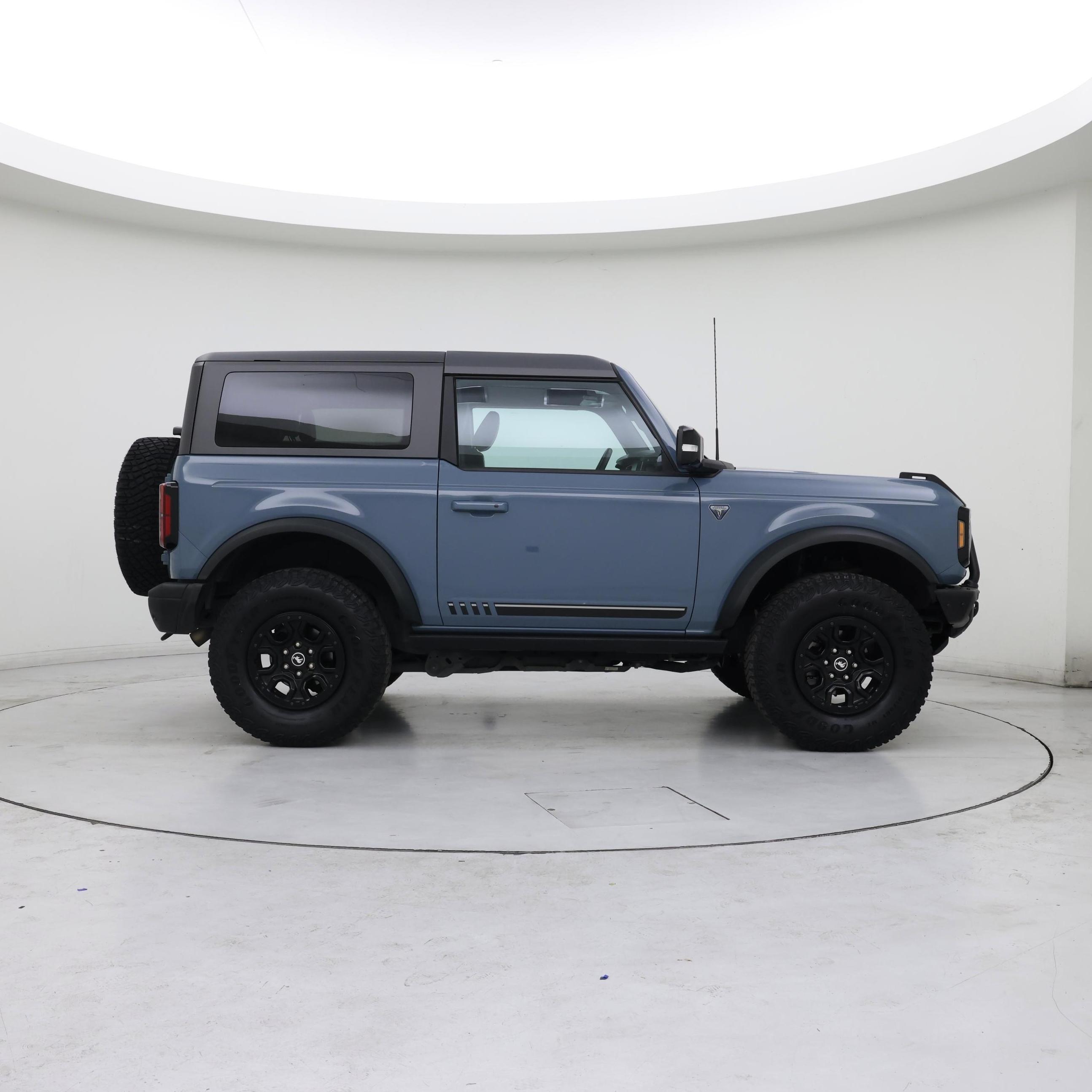 Thumbnail: 2021 Ford Bronco - 7