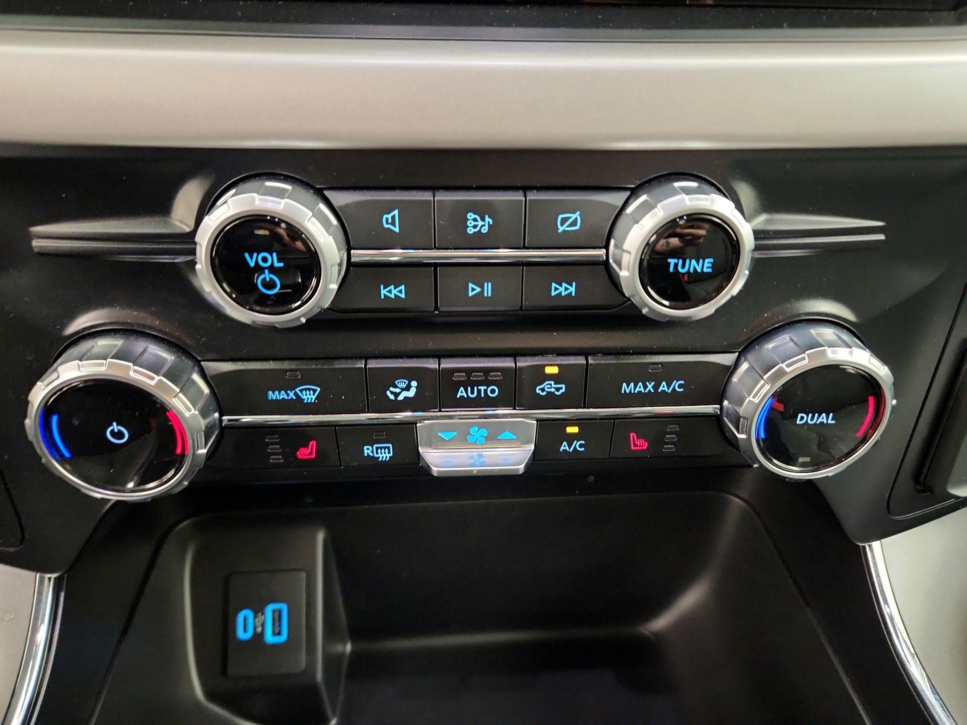 Thumbnail: 2023 Ford F-150 - 17