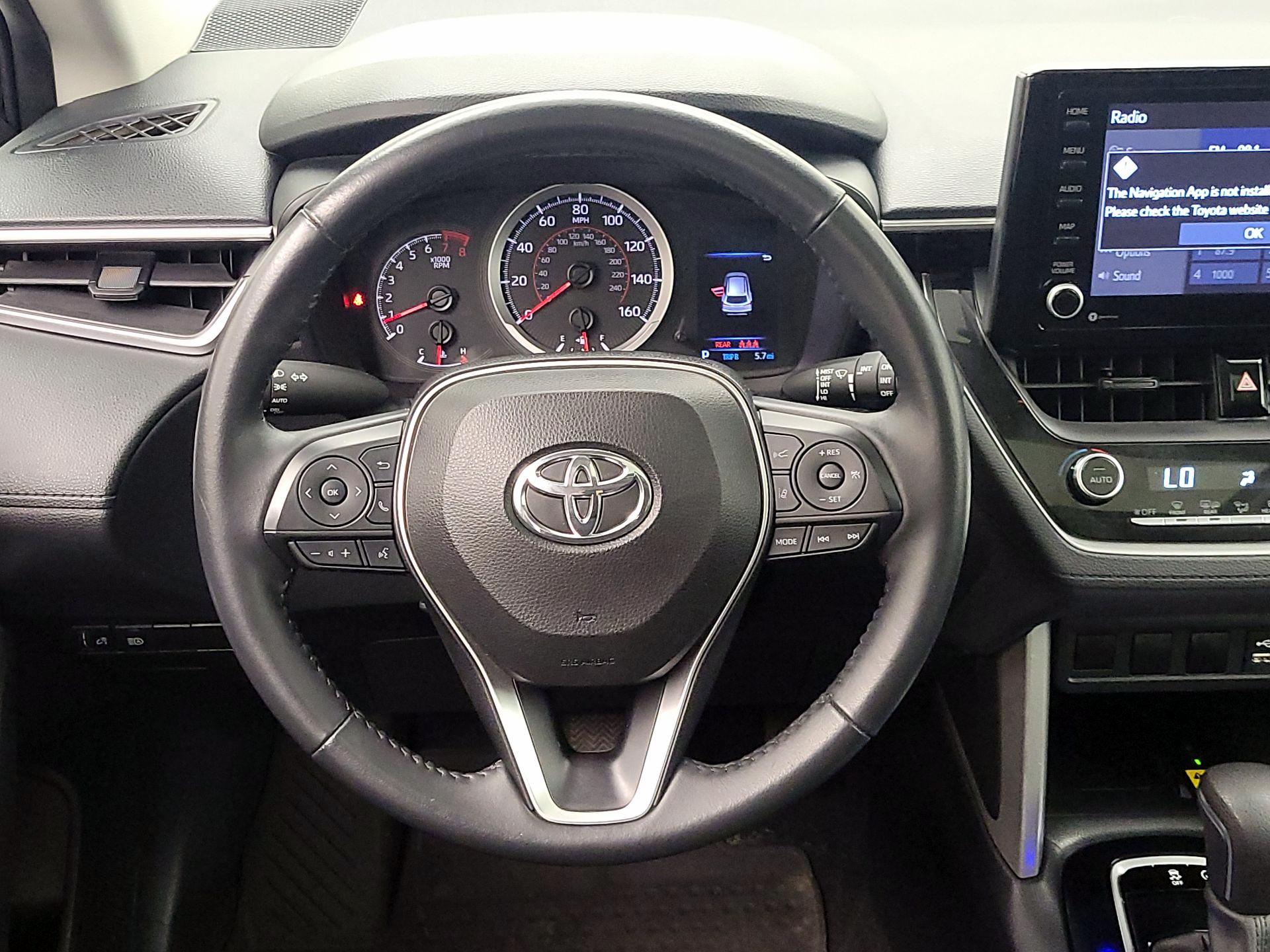 Thumbnail: 2022 Toyota Corolla Cross - 10
