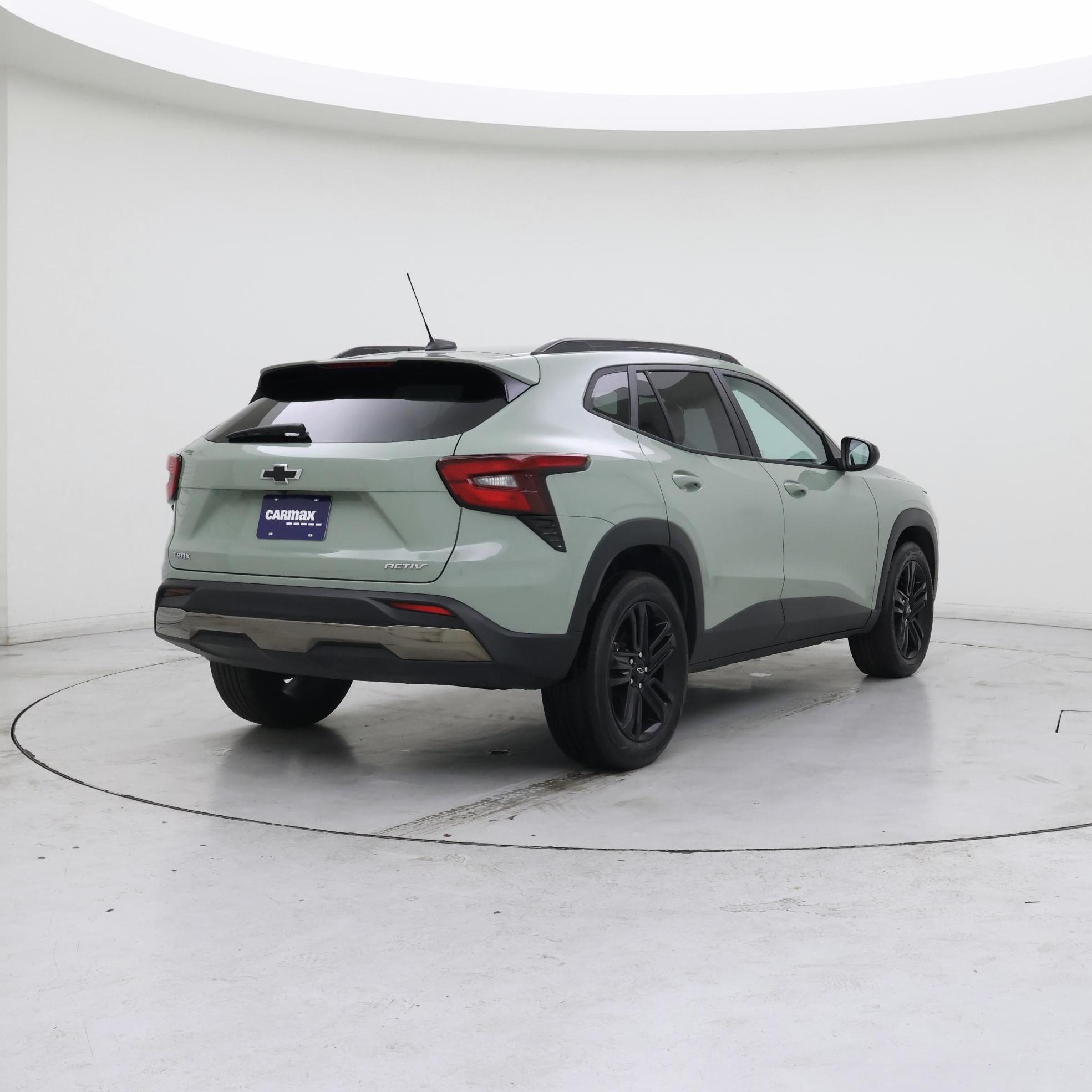 Thumbnail: 2024 Chevrolet Trax - 8