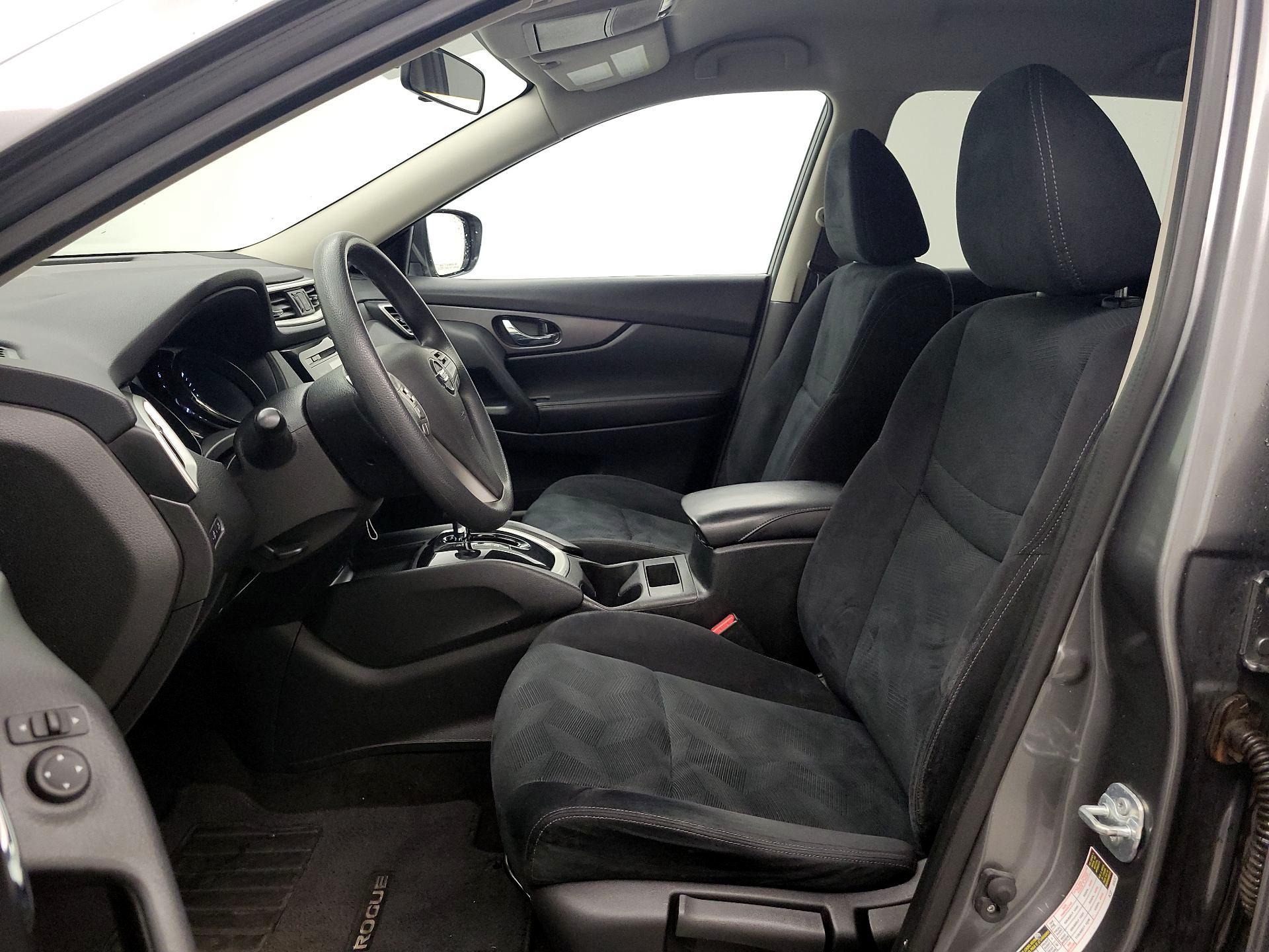 Thumbnail: 2016 Nissan Rogue - 11