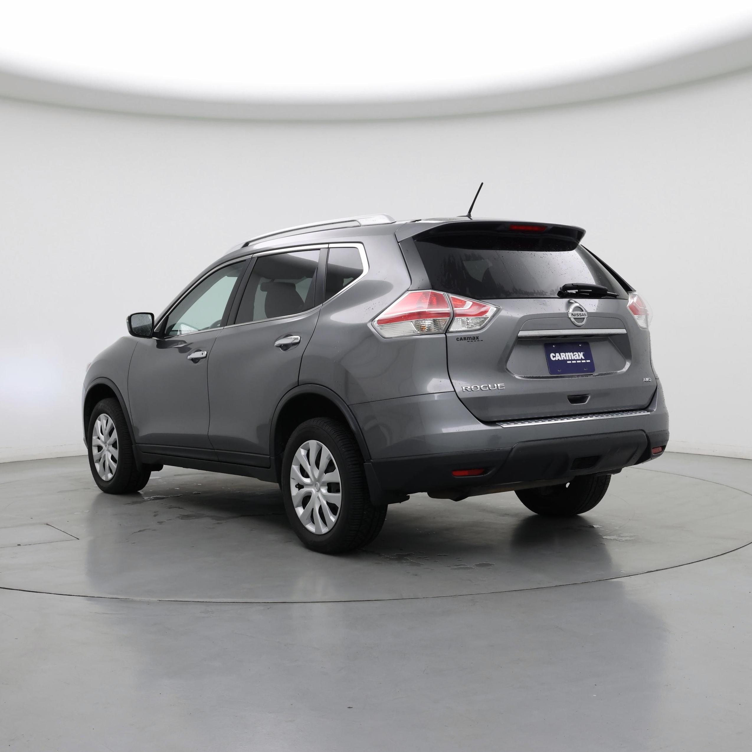 Thumbnail: 2016 Nissan Rogue - 2