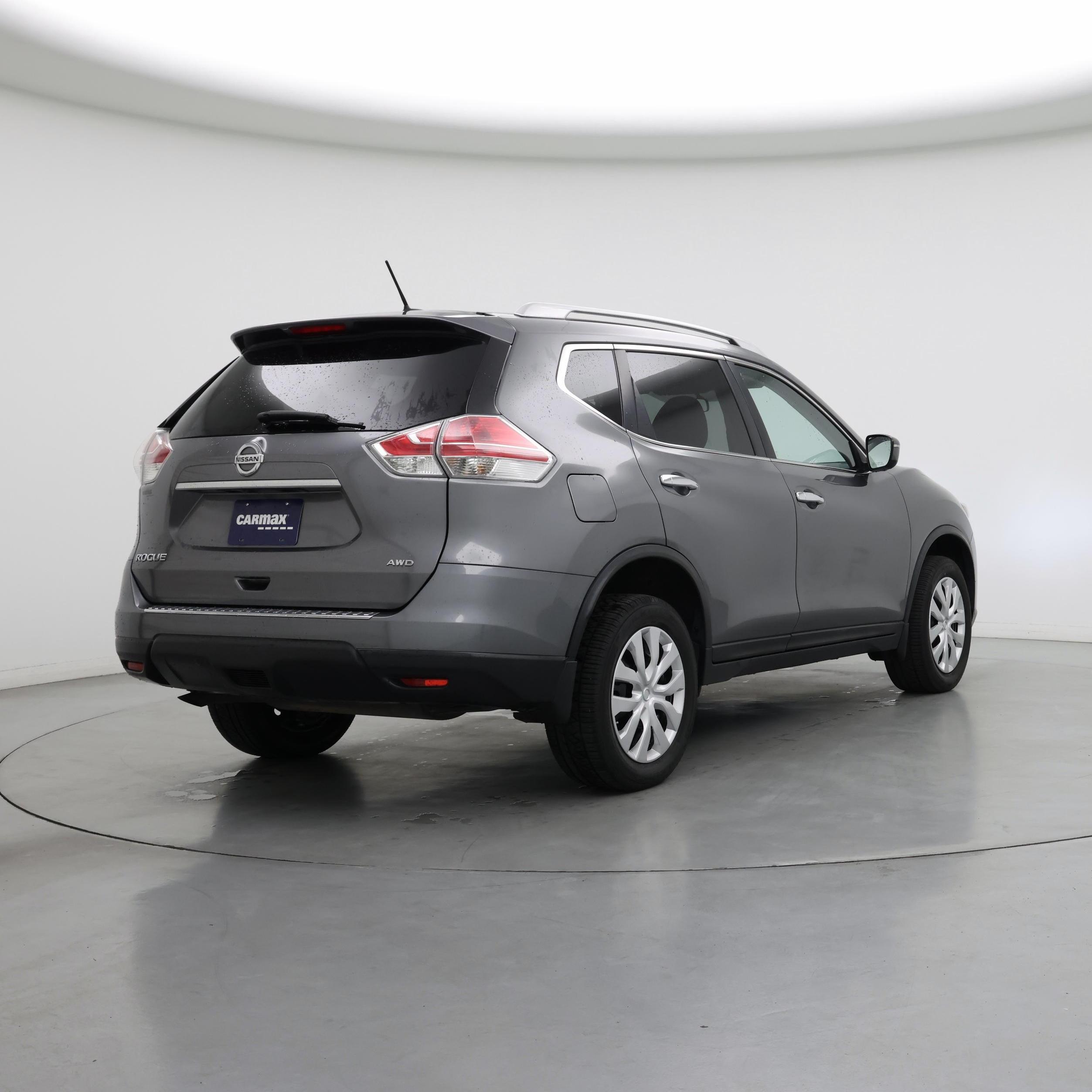Thumbnail: 2016 Nissan Rogue - 8