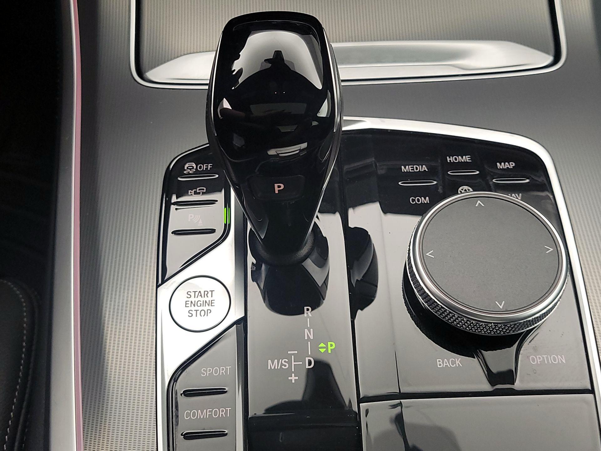 Thumbnail: 2022 BMW X5 - 18