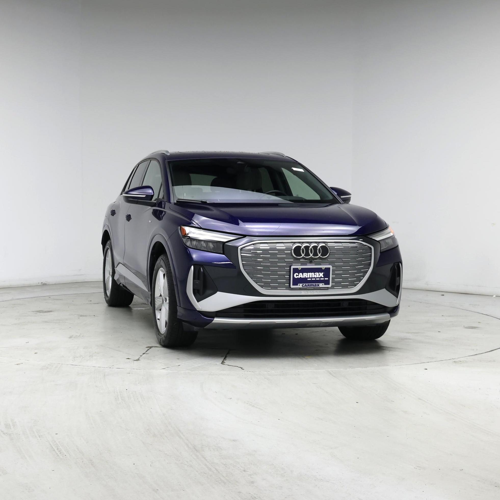 Thumbnail: 2023 Audi Q4 e-tron - 5