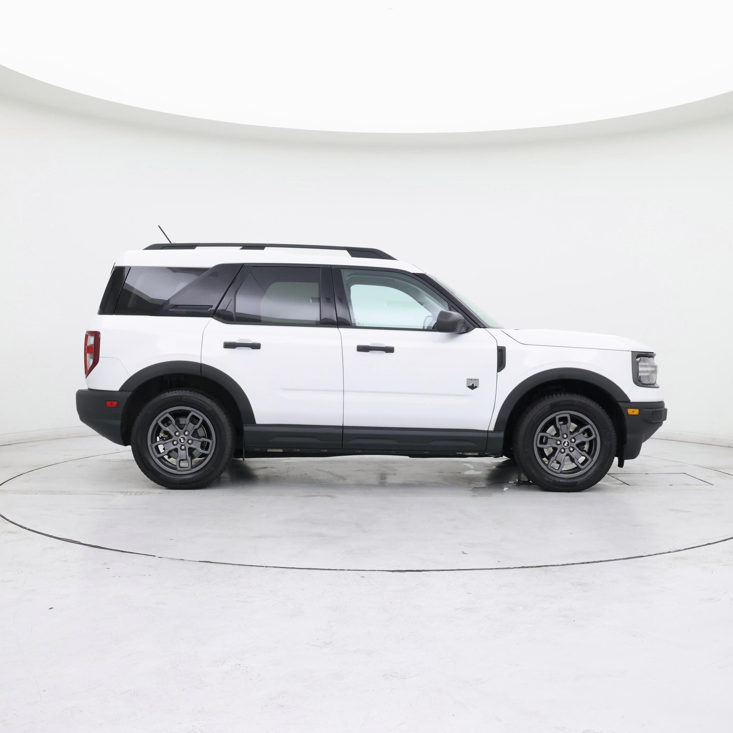 Thumbnail: 2021 Ford Bronco Sport - 7