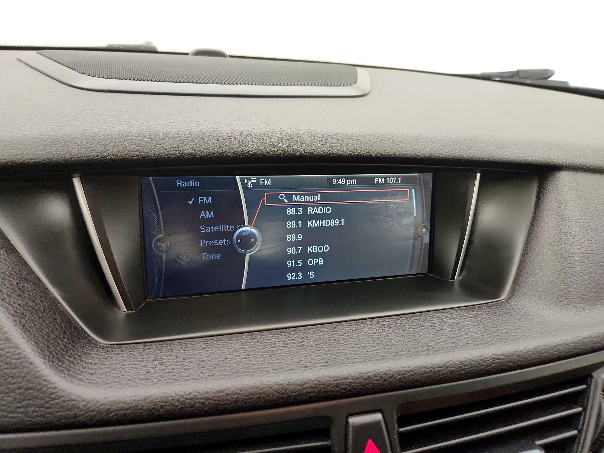 Thumbnail: 2014 BMW X1 - 16
