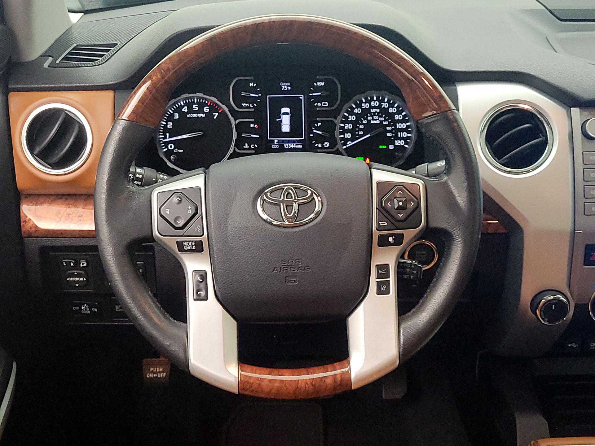 Thumbnail: 2020 Toyota Tundra - 10