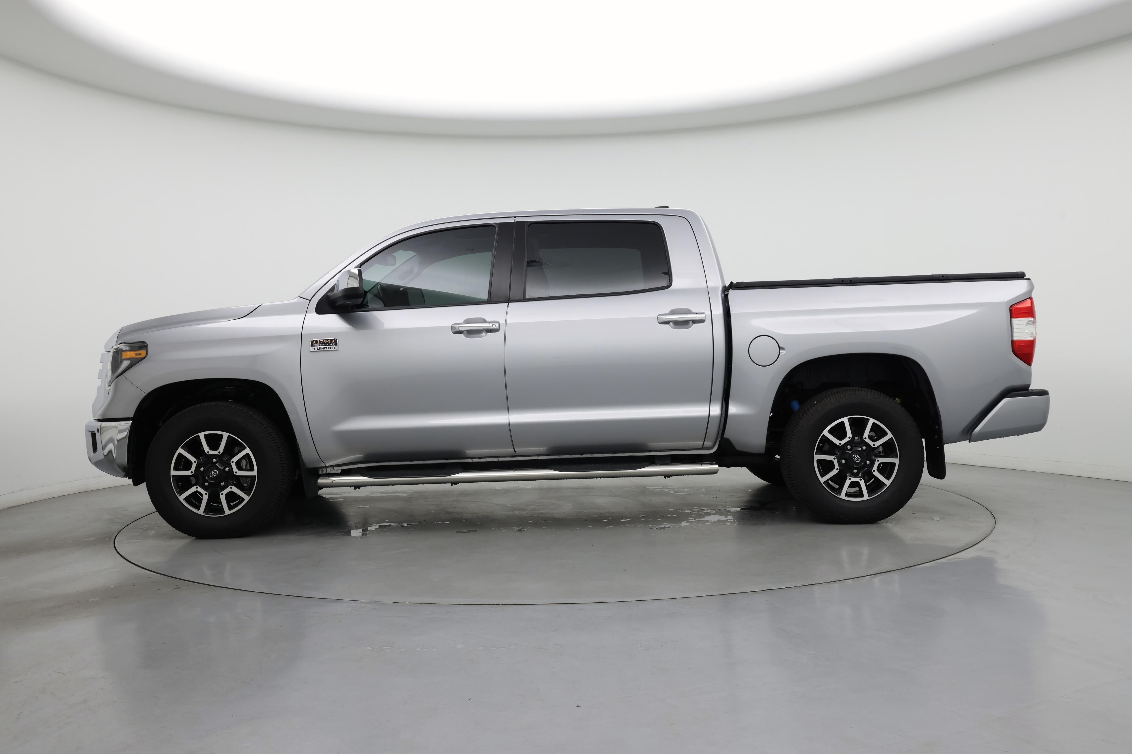 Thumbnail: 2020 Toyota Tundra - 3