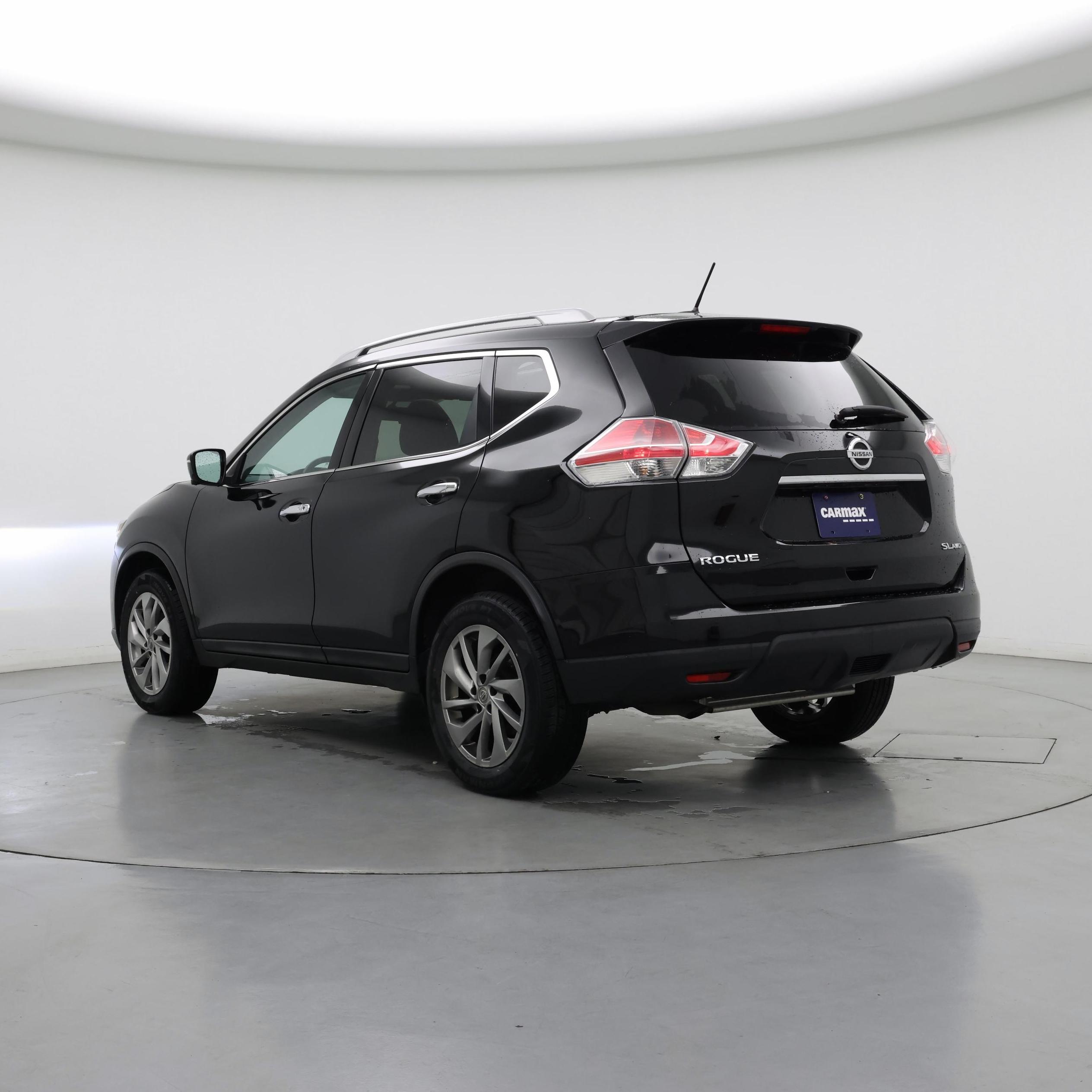 Thumbnail: 2015 Nissan Rogue - 2