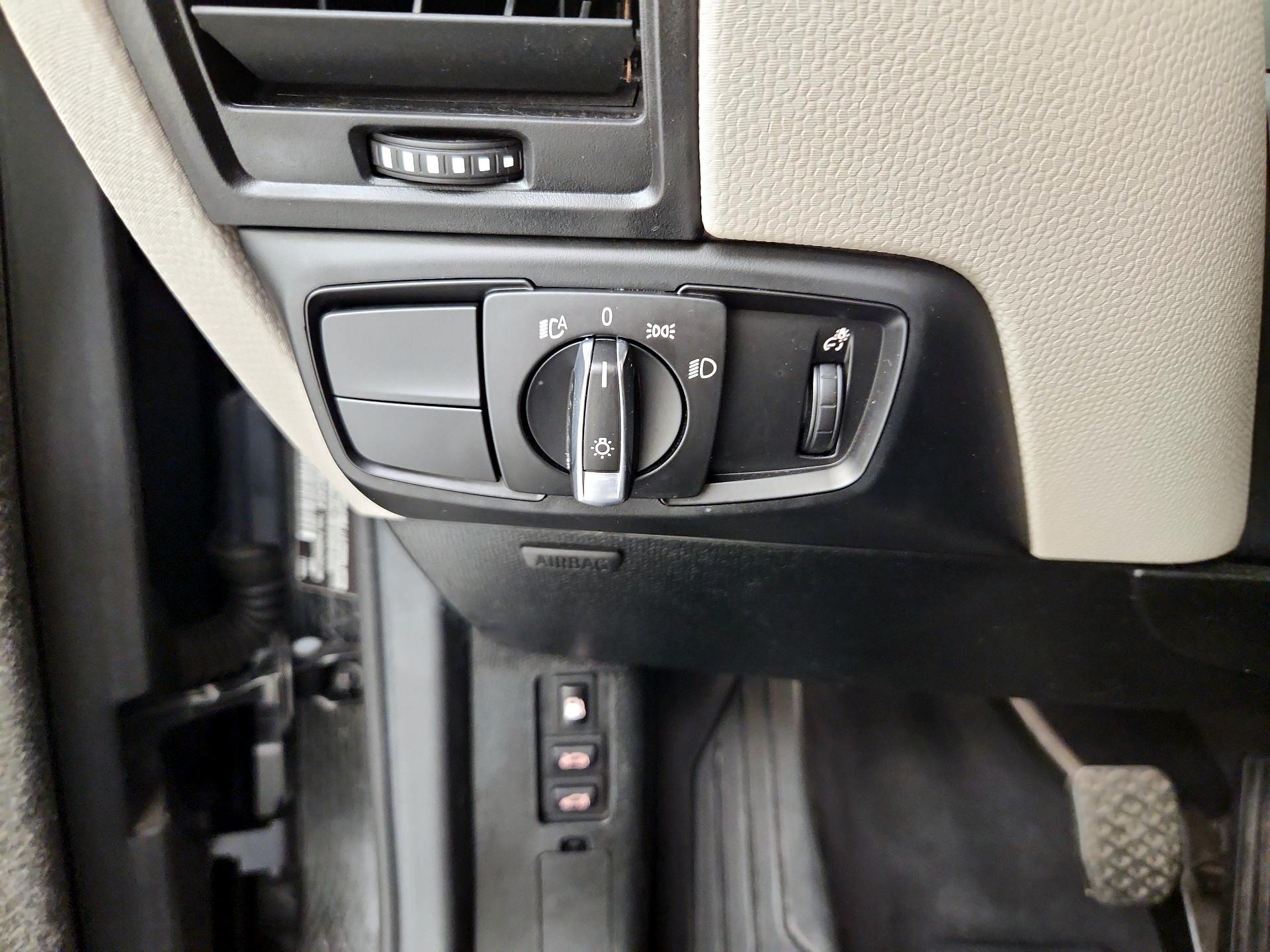 Thumbnail: 2017 BMW i3 - 13