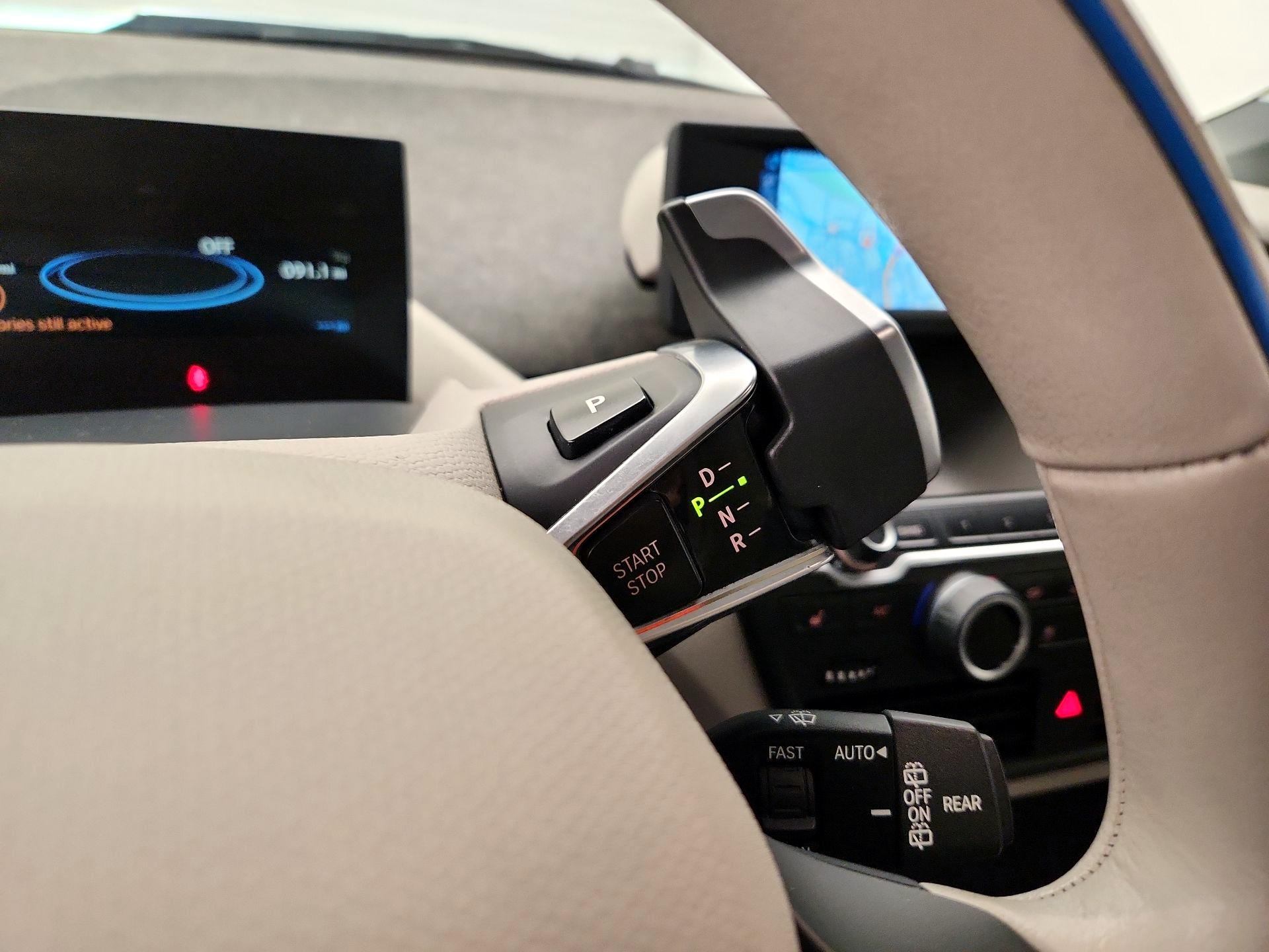 Thumbnail: 2017 BMW i3 - 18