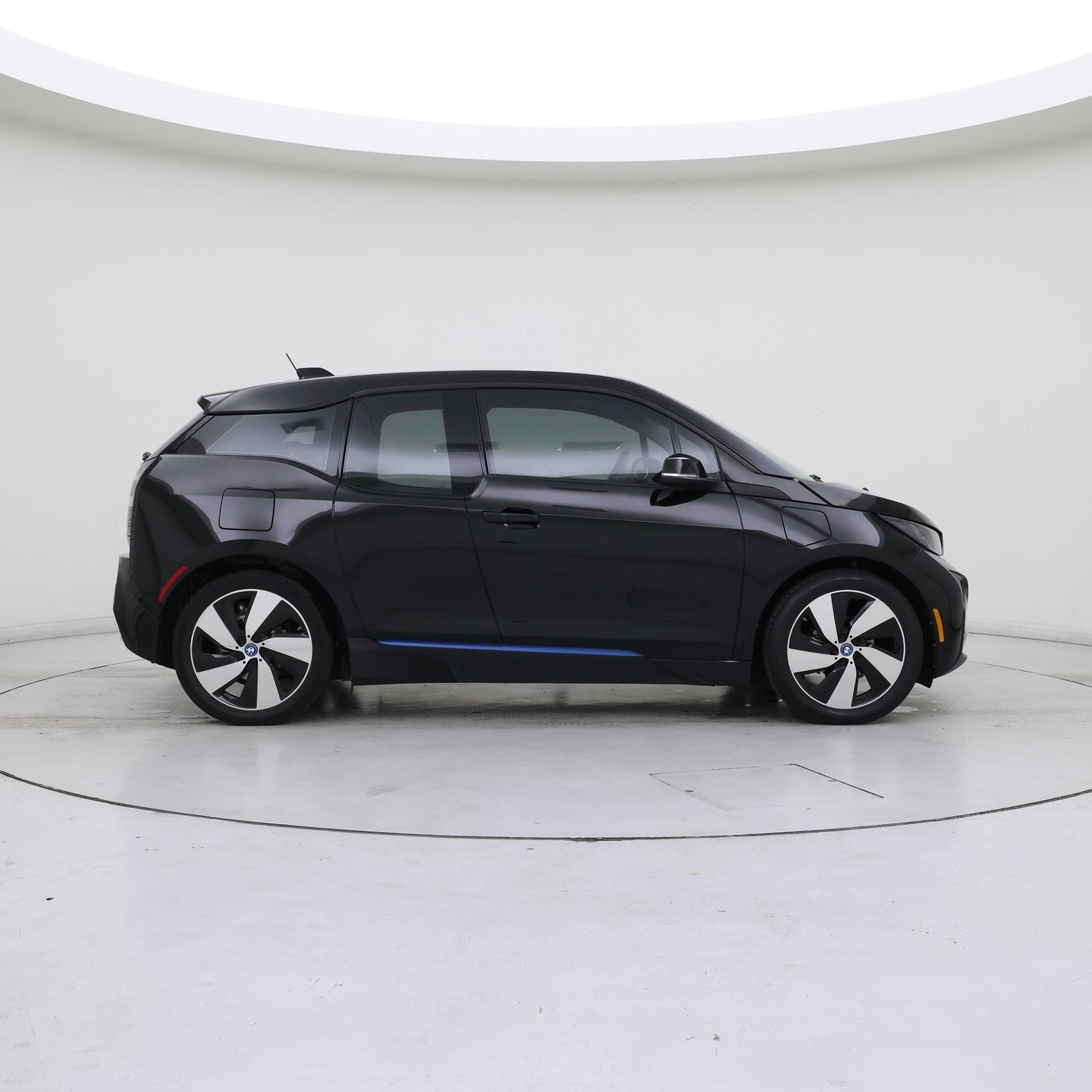 Thumbnail: 2017 BMW i3 - 7